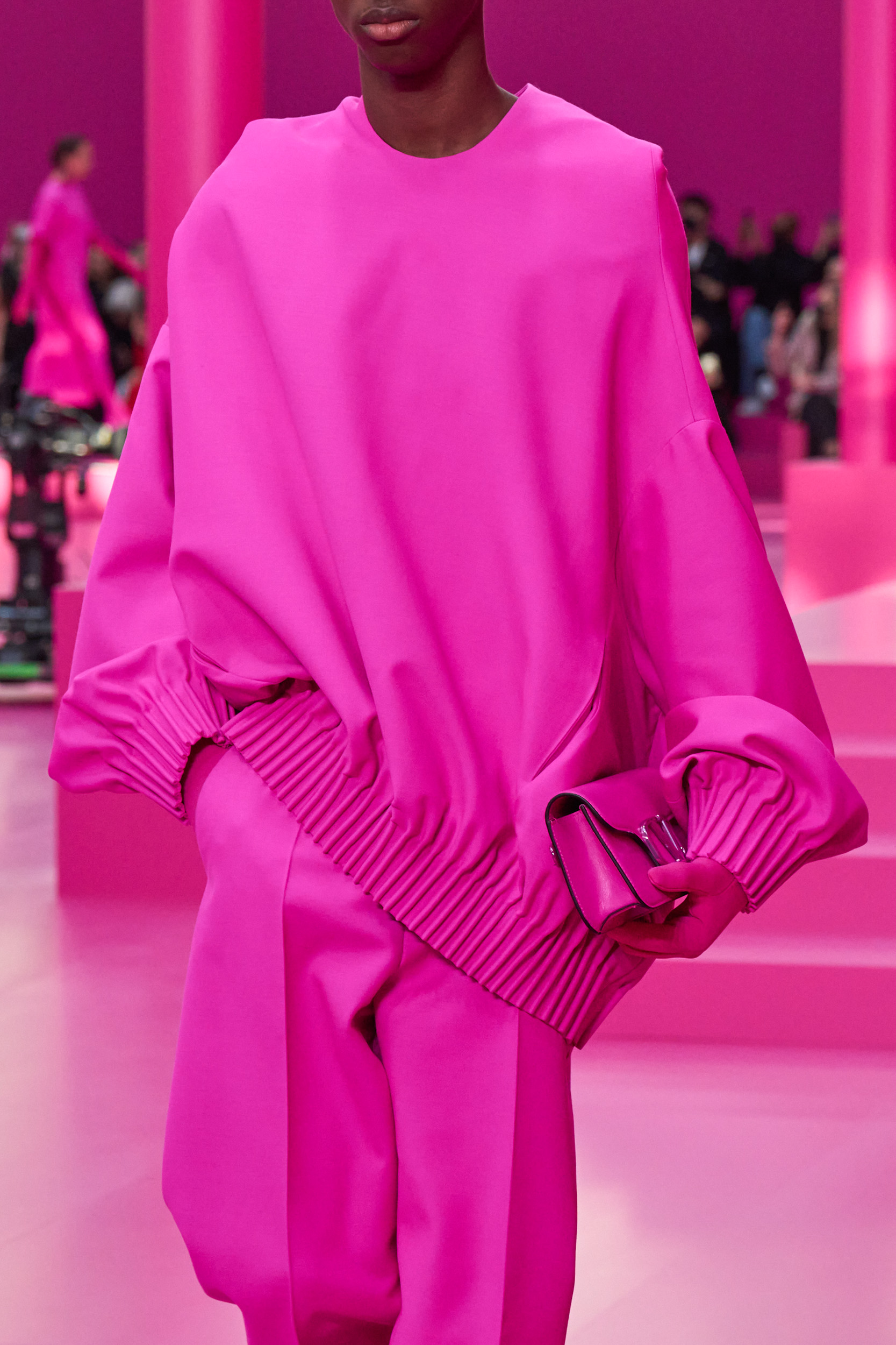 Valentino Fall 2022 Fashion Show Details Fashion Show