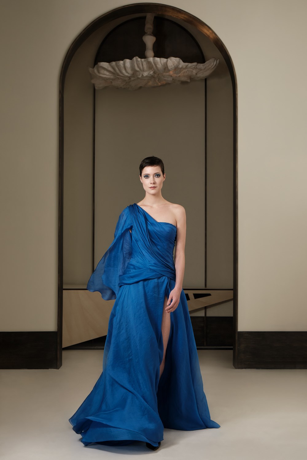Valentin Yudashkin Fall 2022 Fashion Show