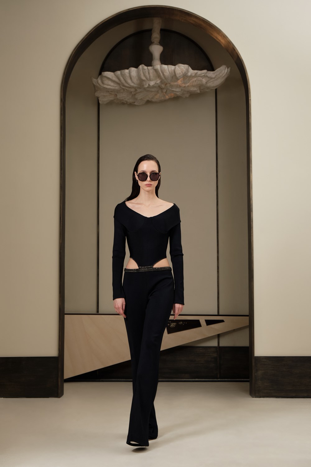 Valentin Yudashkin Fall 2022 Fashion Show