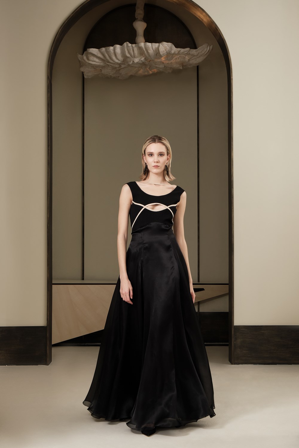 Valentin Yudashkin Fall 2022 Fashion Show