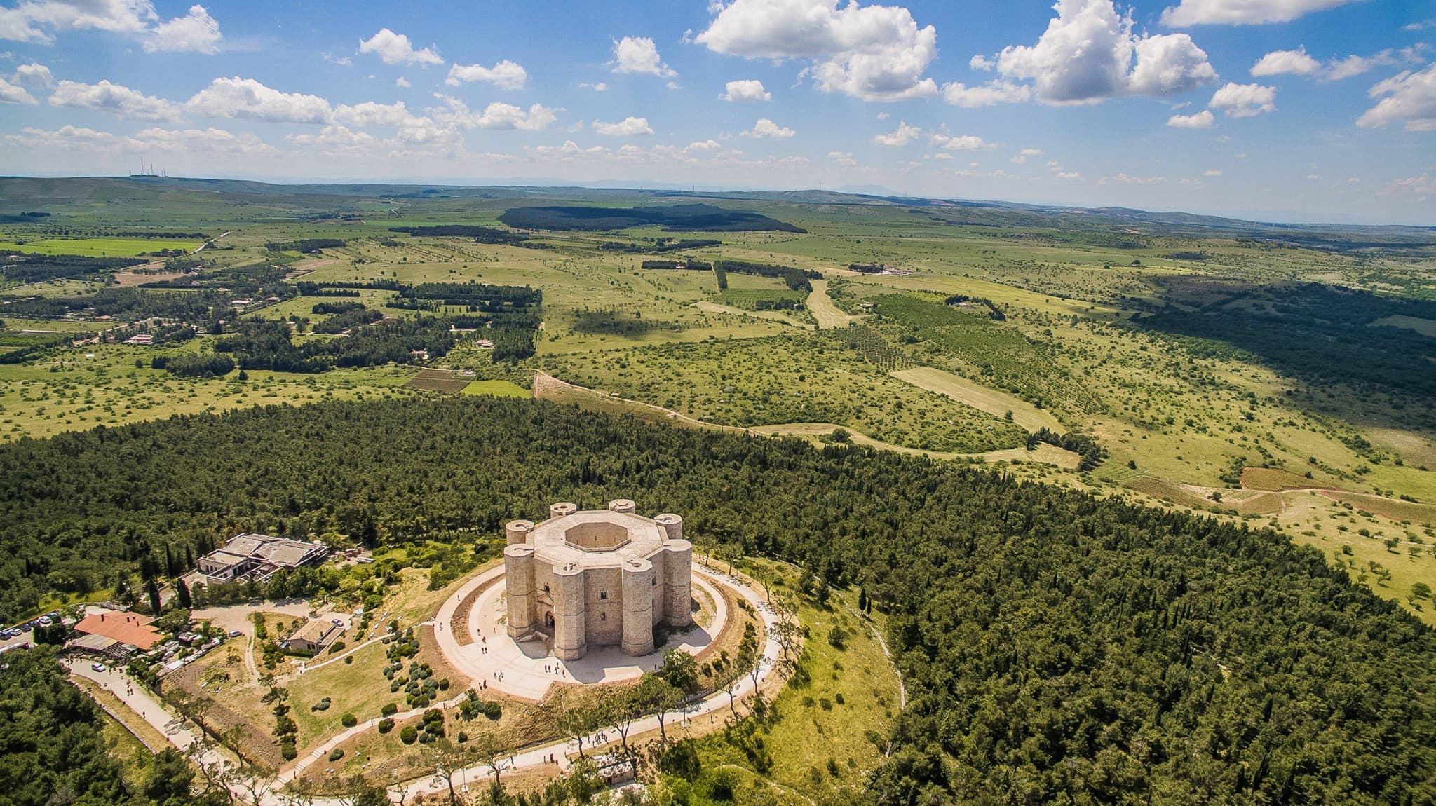 Castel Del Monte Gucci Fashion Show May 16 2022-001