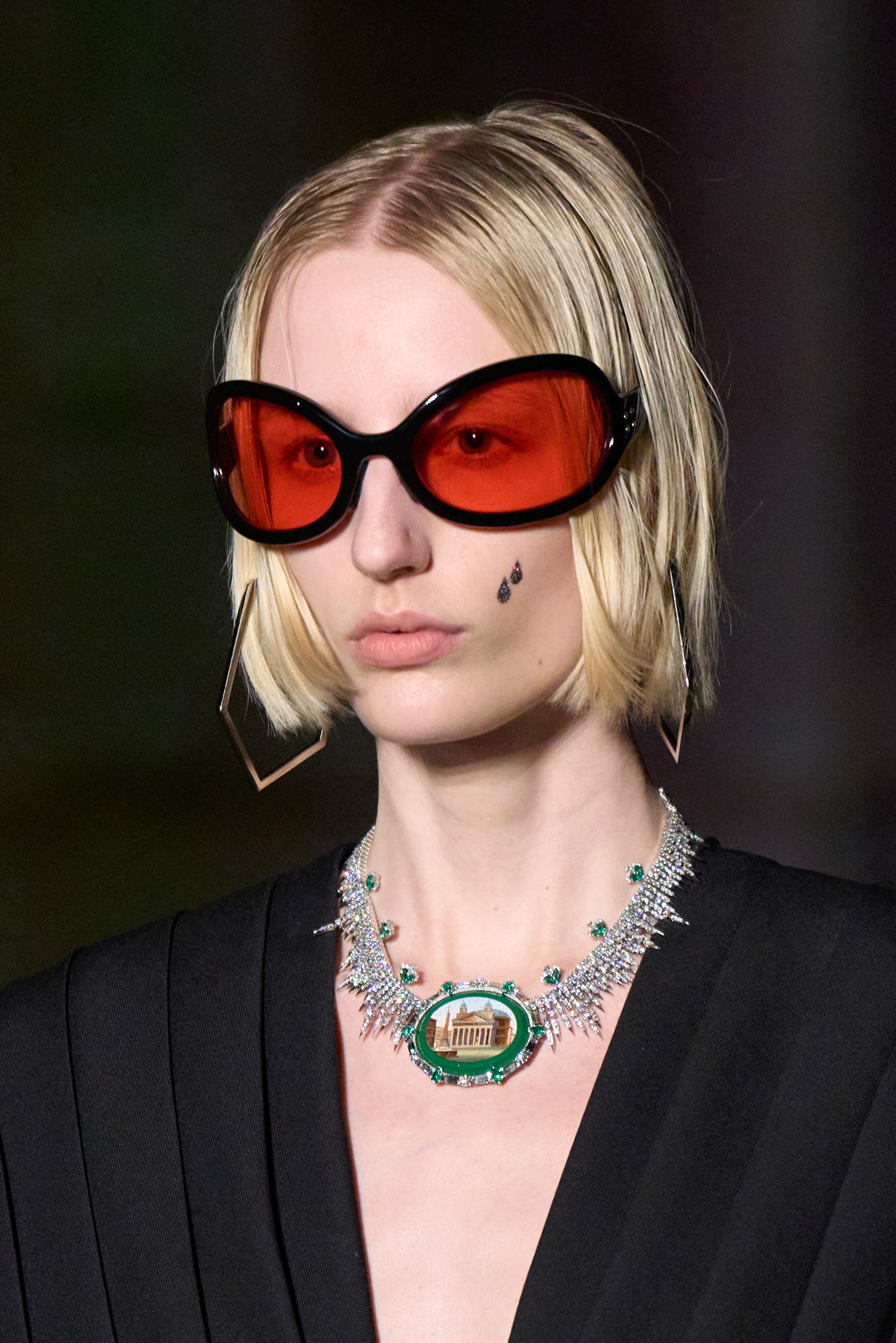Gucci Cruise 2023 Fashion Show Accessories | The Impression
