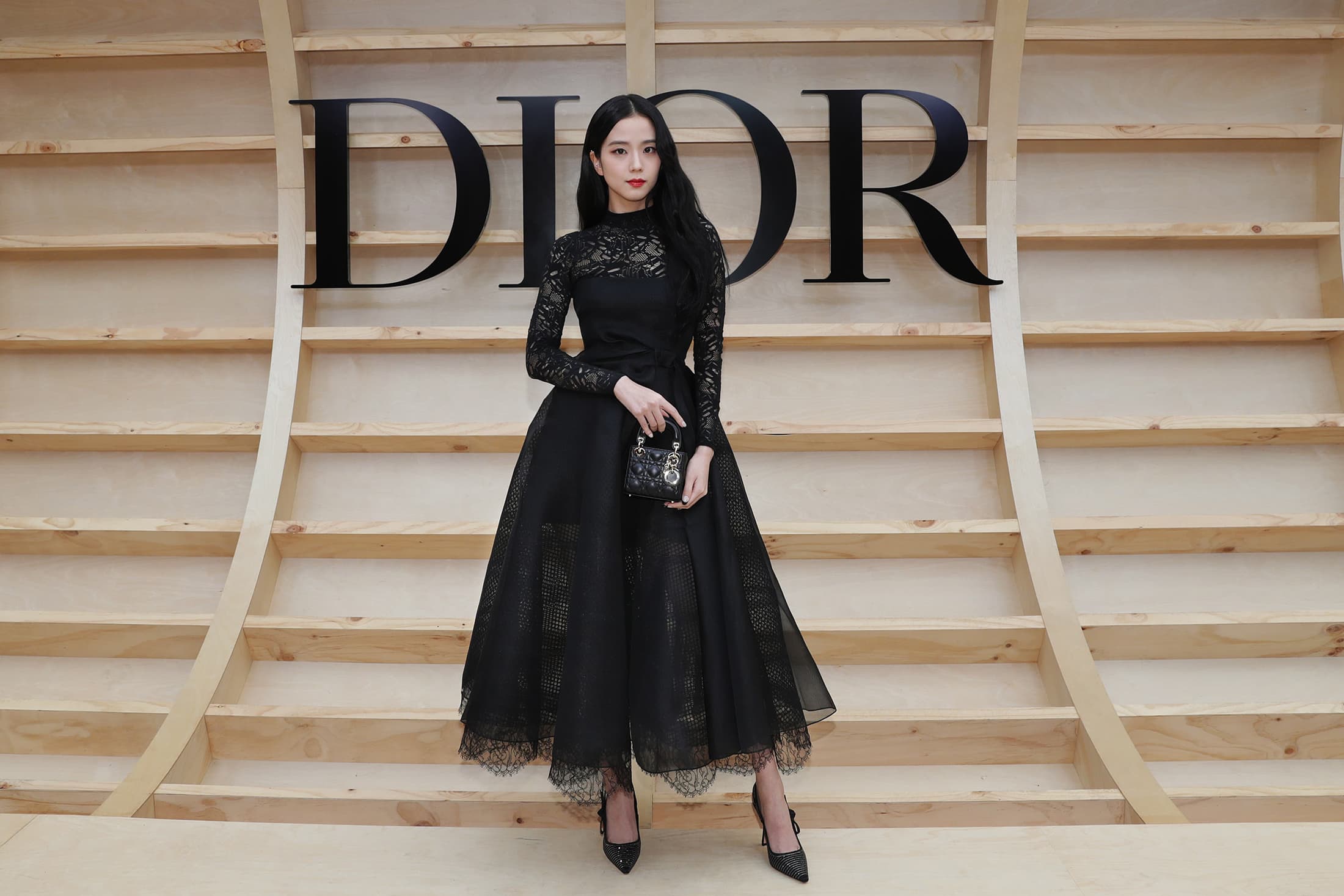 Shes the epitome of elegance BLACKPINKs Jisoo stuns fans with her  latest Dior campaign