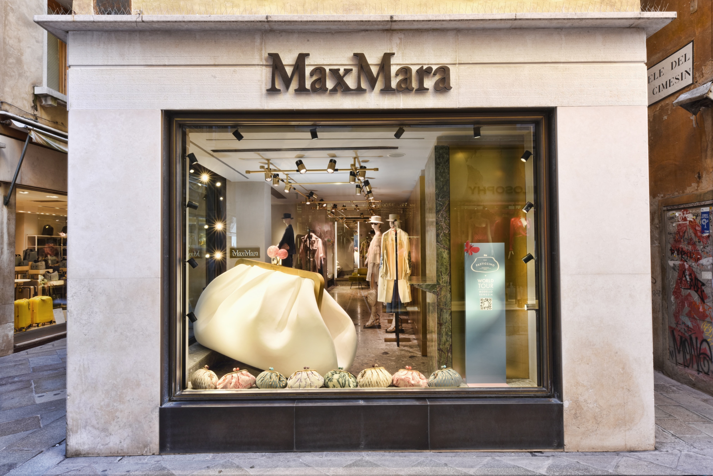 Weekend Max Mara Pasticcino Launches Venezia Bag | The Impression