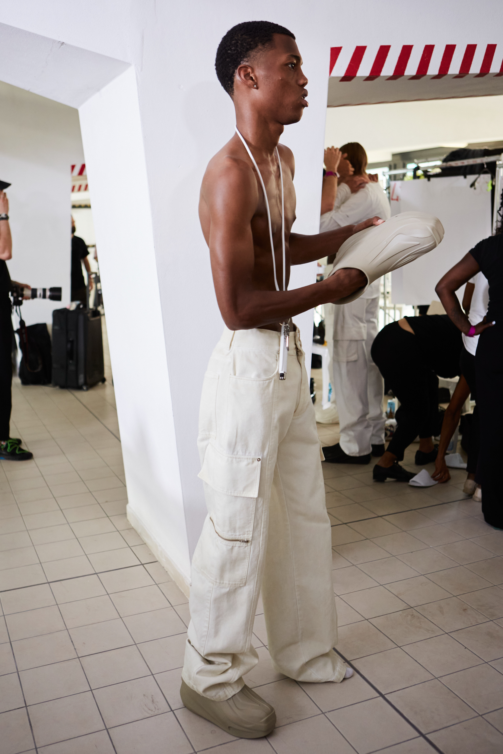 1017 Alyx 9sm Spring 2023 Men's Fashion Show Backstage Fashion Show