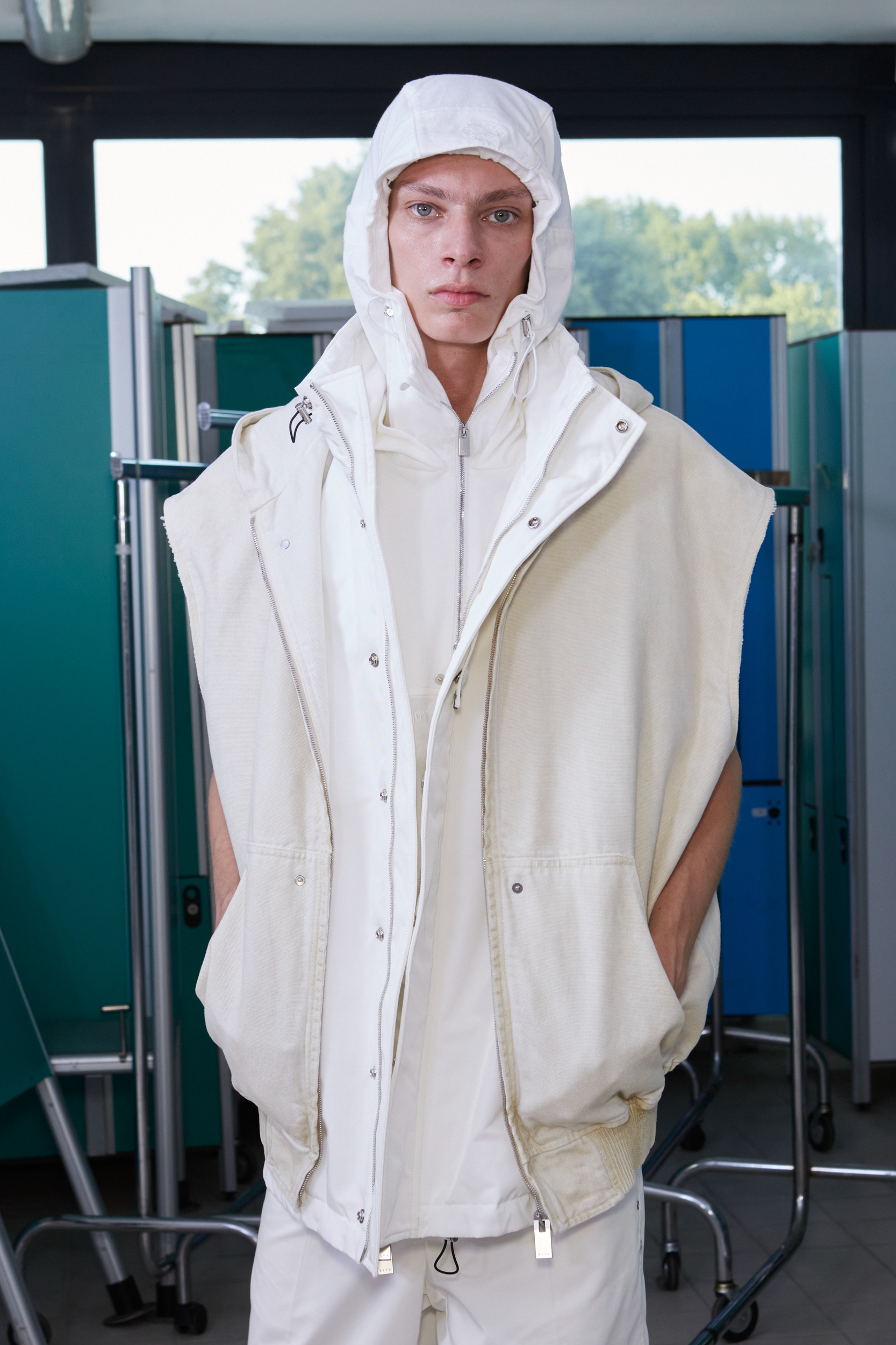 1017 Alyx 9sm Spring 2023 Men's Fashion Show Backstage Fashion Show