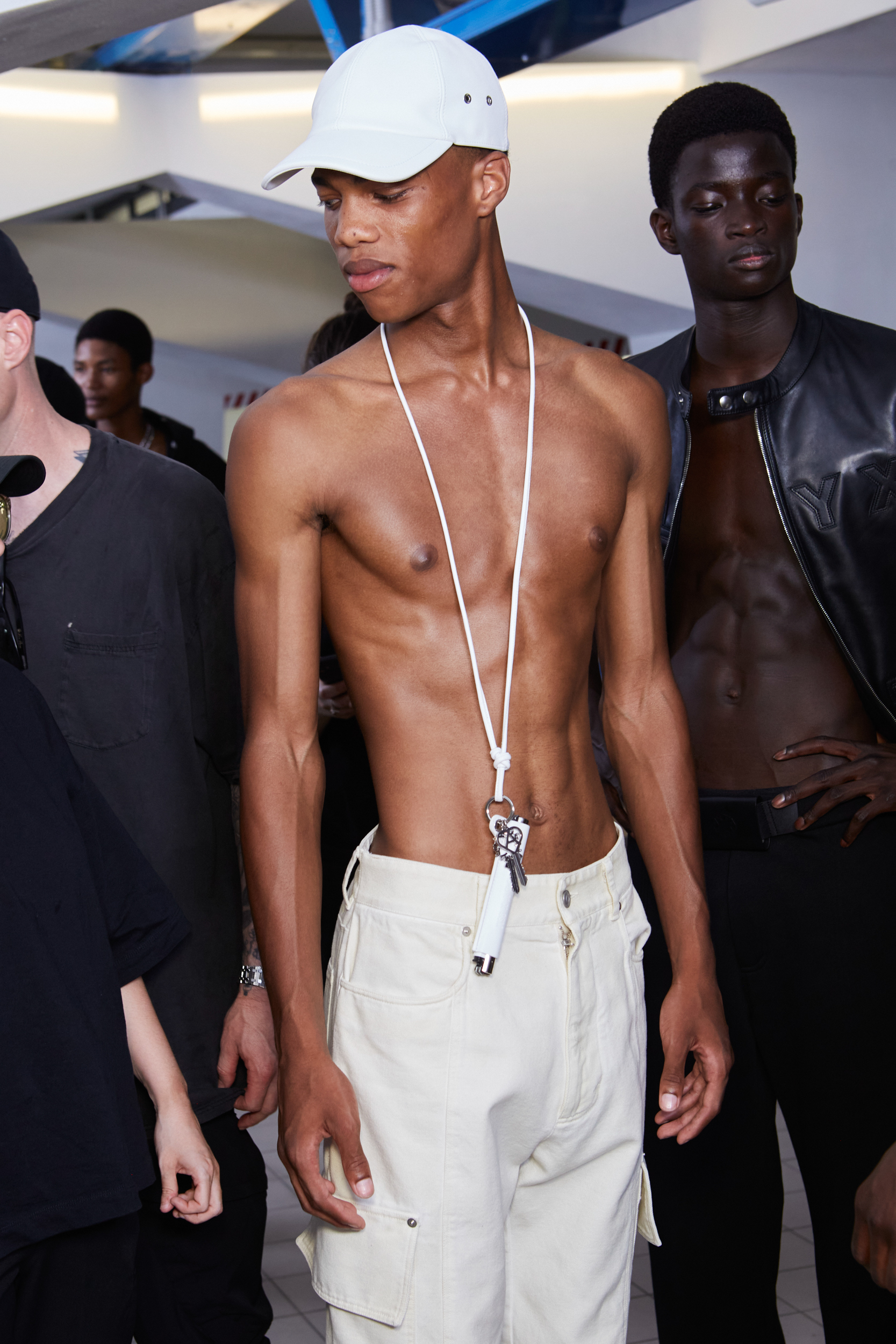 1017 Alyx 9sm Spring 2023 Men's Fashion Show Backstage Fashion Show