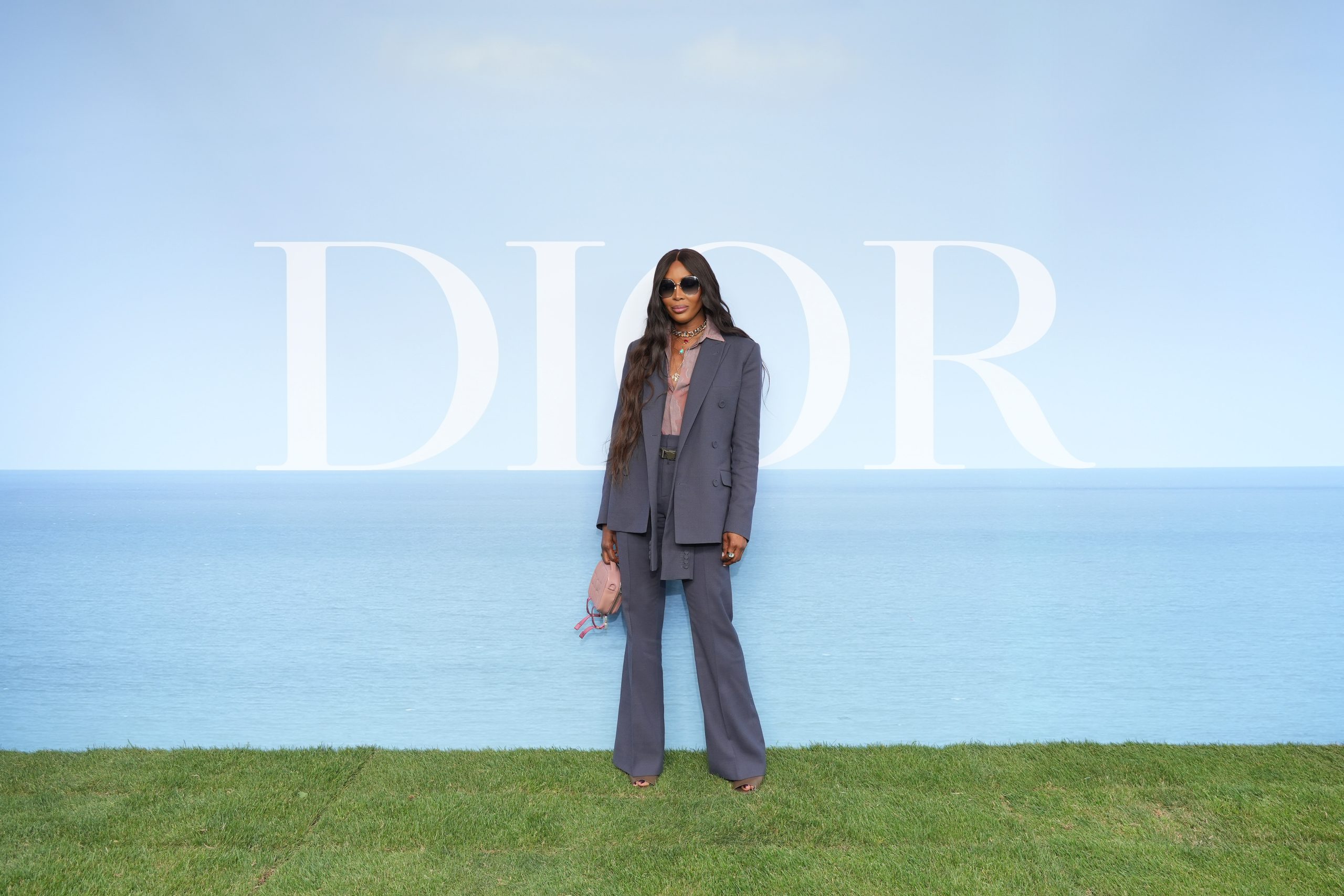 Dior Men's Spring 2023 Fashion Show Celebrities | The Impression