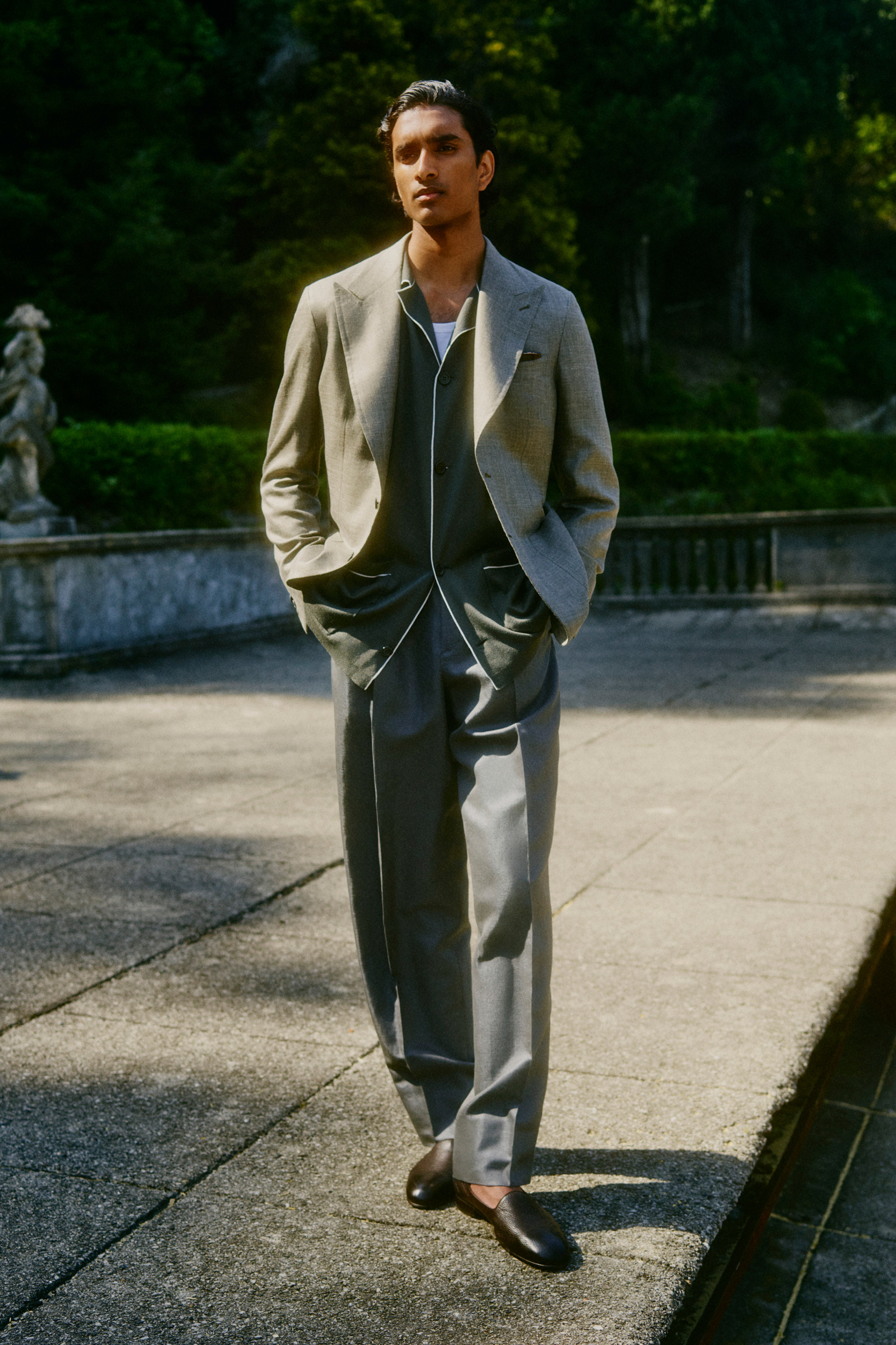 Brioni Spring 2023 Men's Fashion Show 