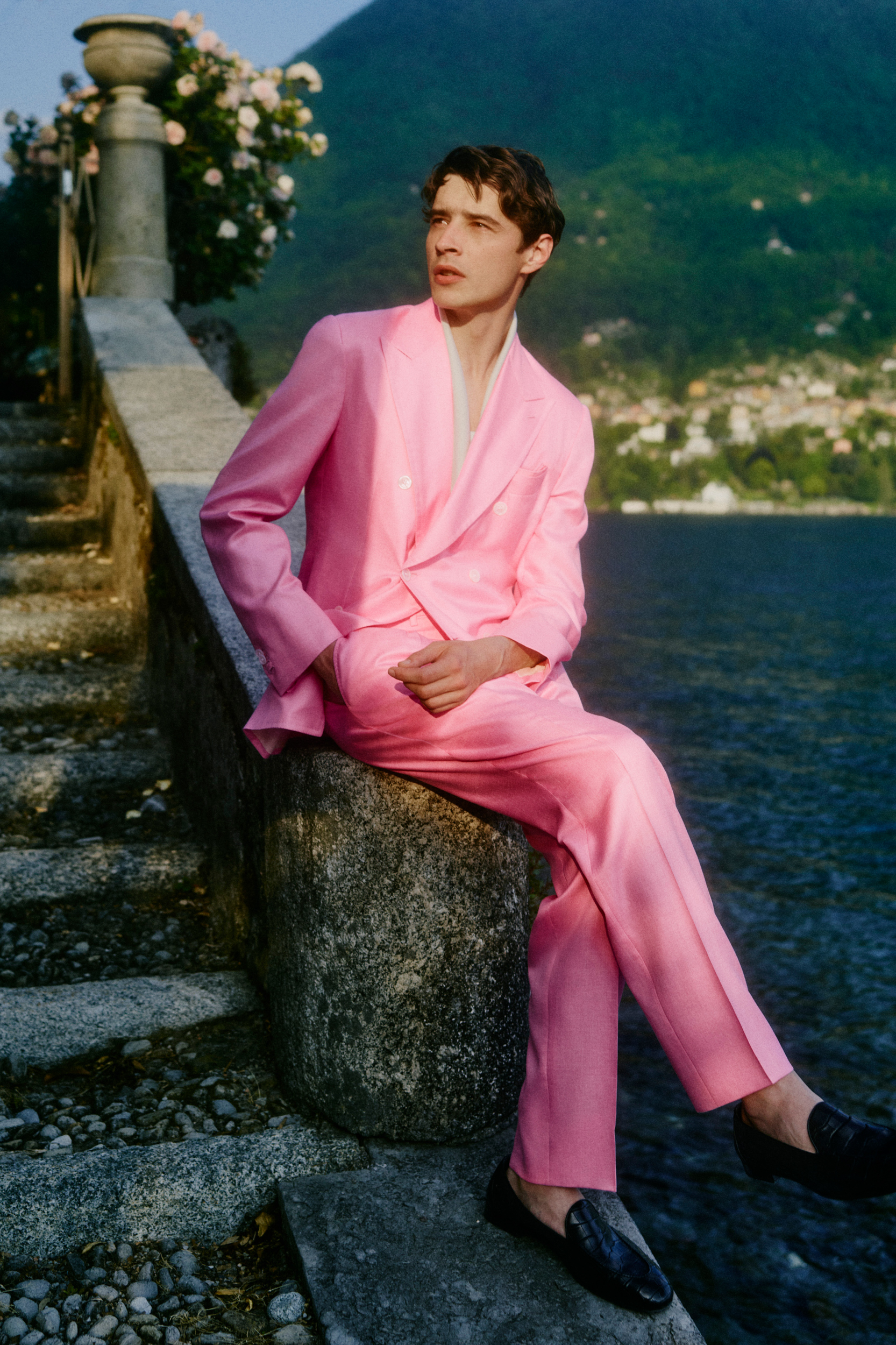 Brioni Spring 2023 Men's Fashion Show 