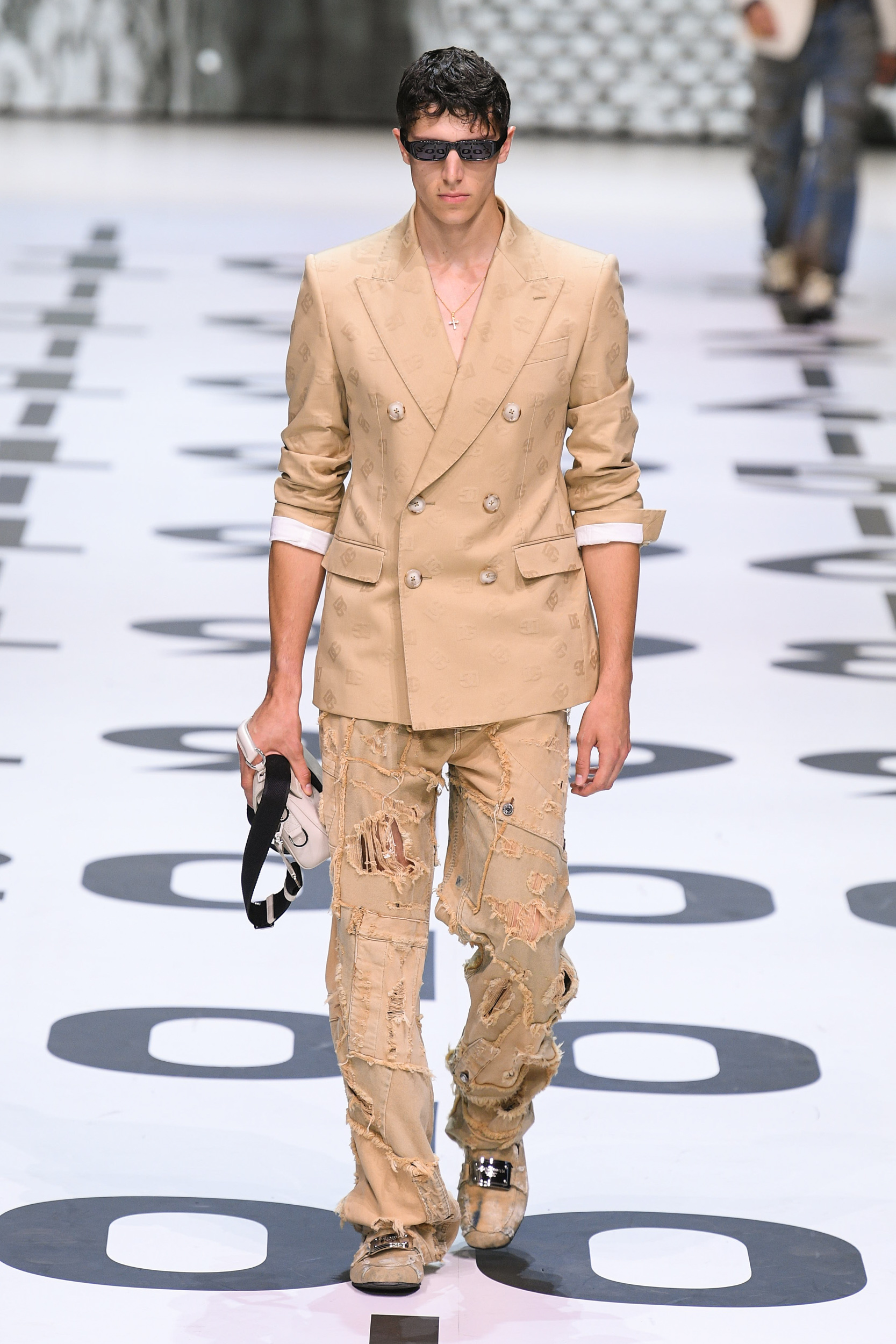 Dolce & Gabbana Spring 2023 Men's Fashion Show 