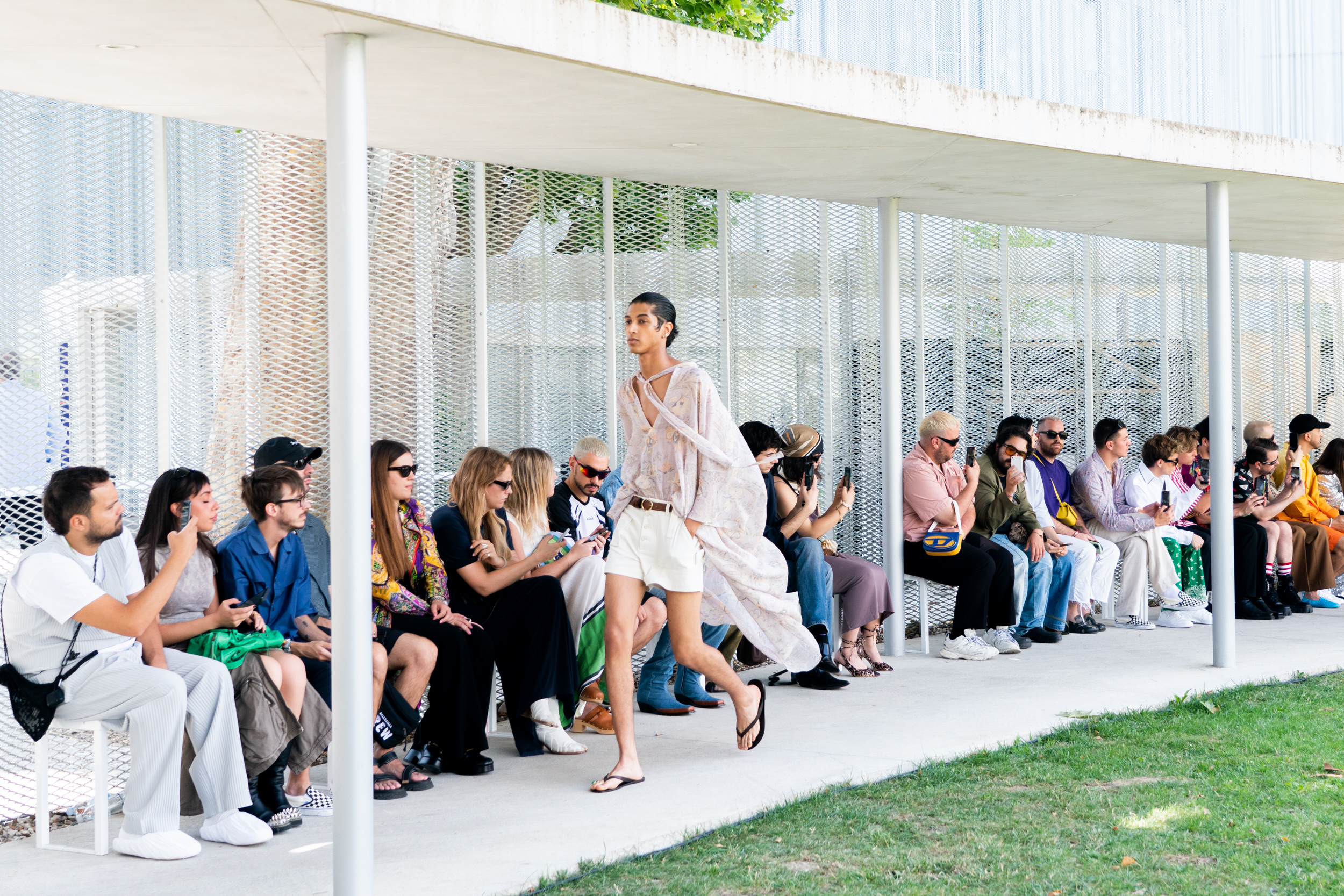 Etro Spring 2023 Men's Fashion Show Atmosphere Fashion Show