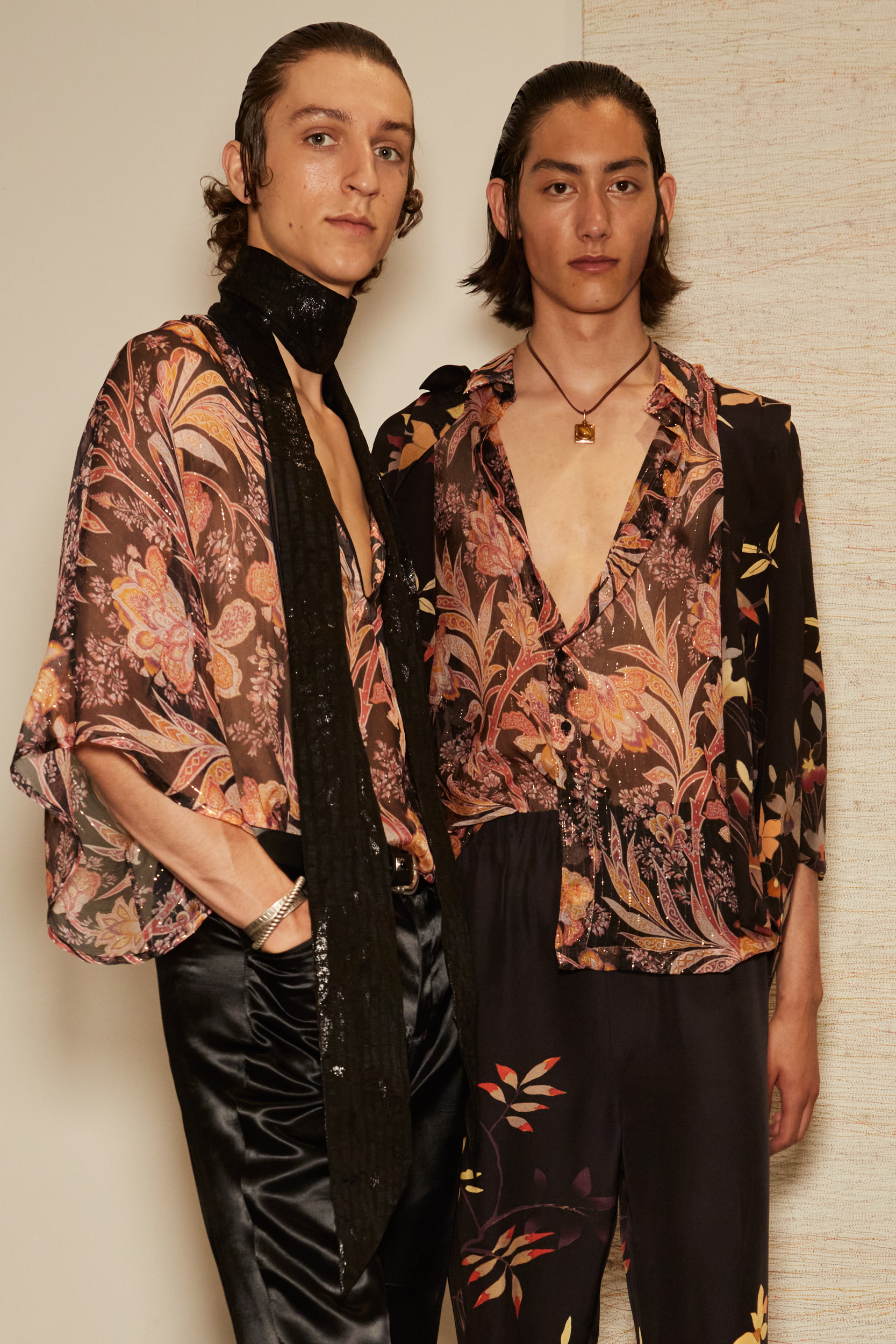 Etro Spring 2023 Men's Fashion Show Backstage Fashion Show