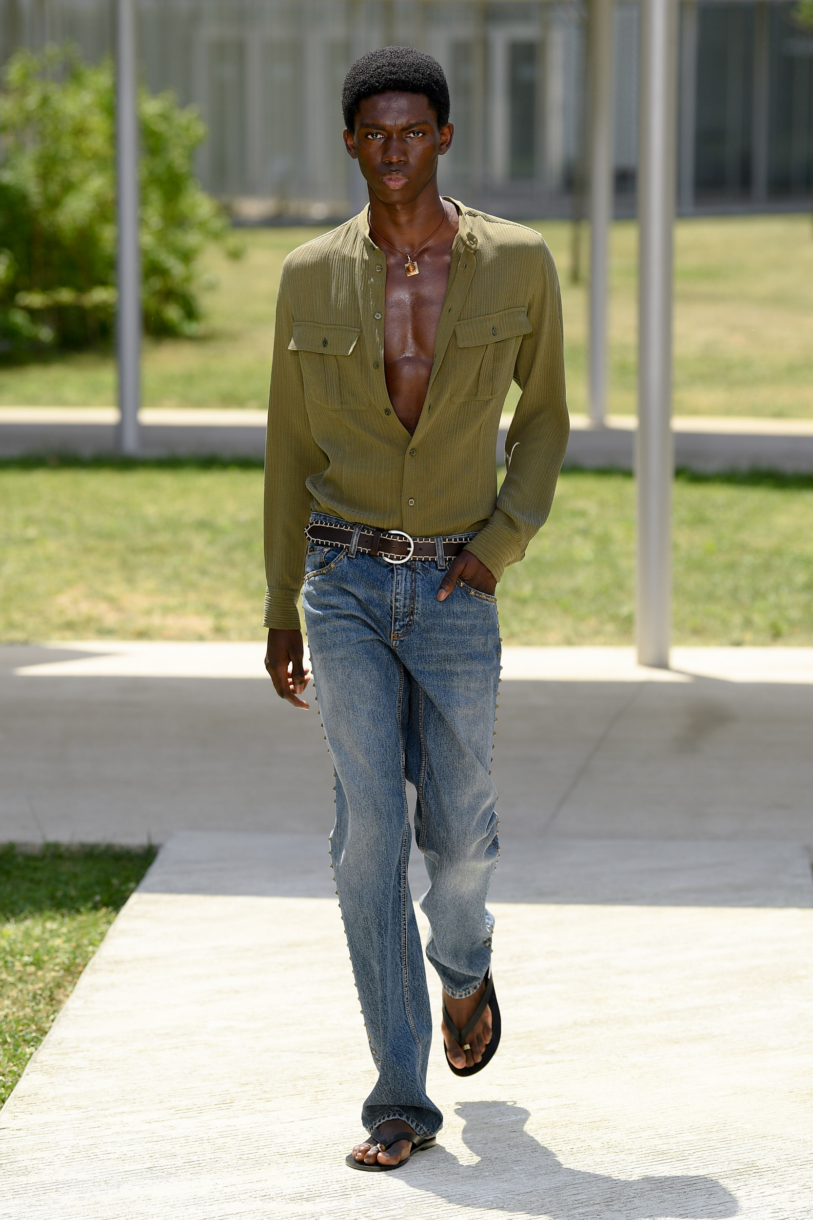 Etro Spring 2023 Men's Fashion Show 