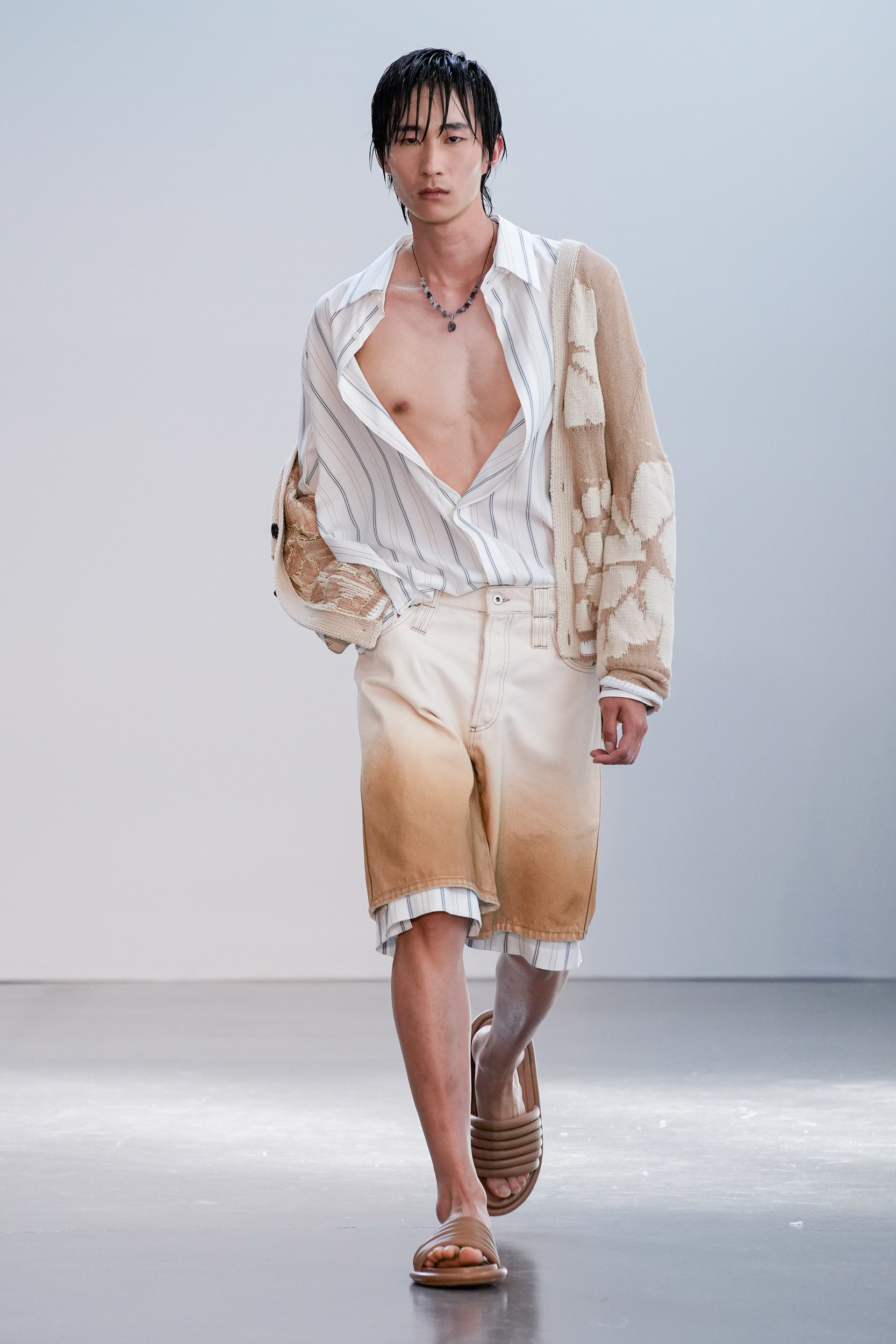 Federico Cina Spring 2023 Men's Fashion Show 