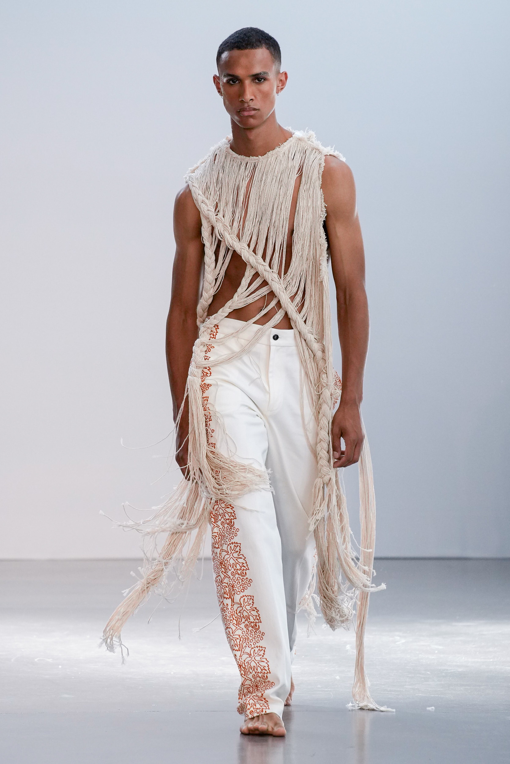 Federico Cina Spring 2023 Men's Fashion Show 