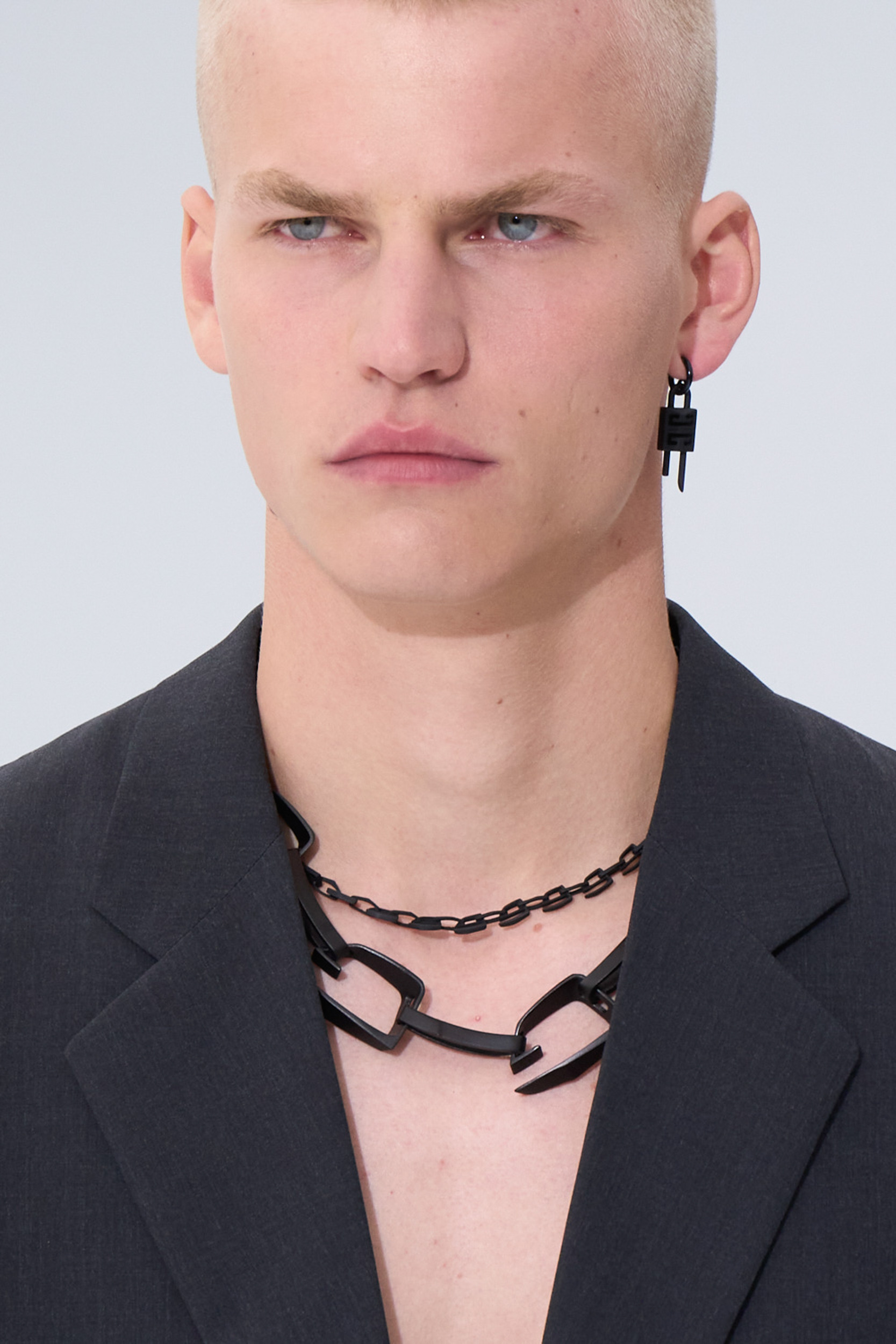 Givenchy Spring 2023 Men's Fashion Show Details Fashion Show | The ...