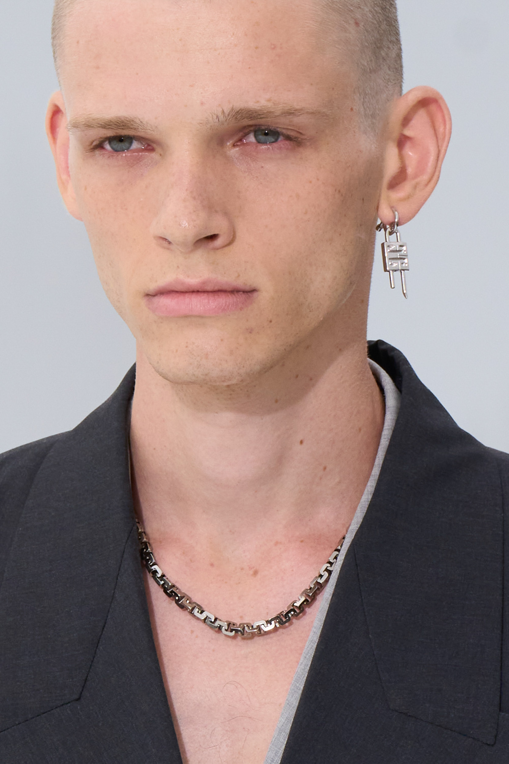 Givenchy Spring 2023 Men's Fashion Show Details Fashion Show | The ...