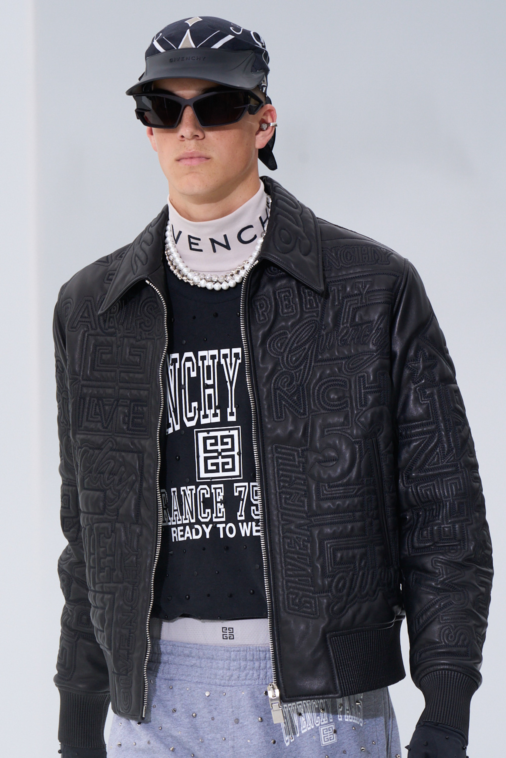 Givenchy Spring 2023 Men's Fashion Show Details Fashion Show