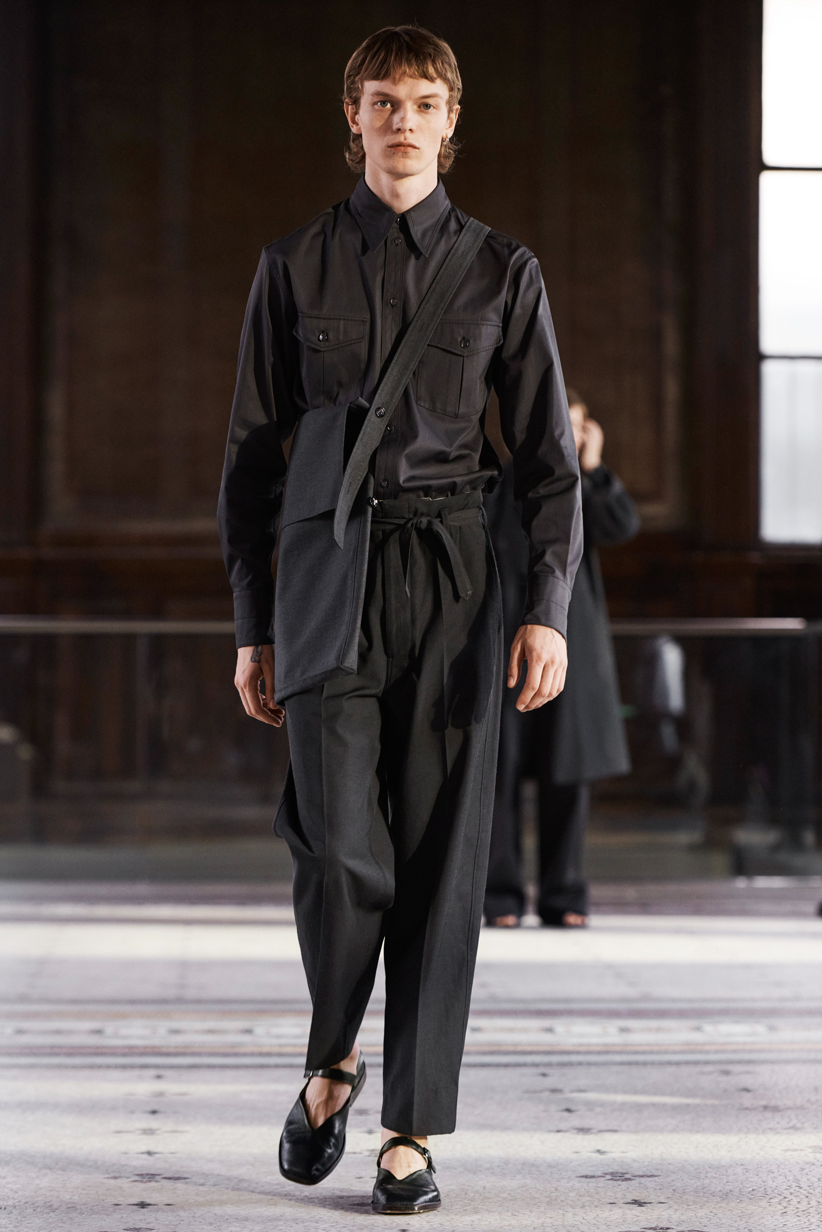 Lemaire Spring 2023 Men's Fashion Show | The Impression