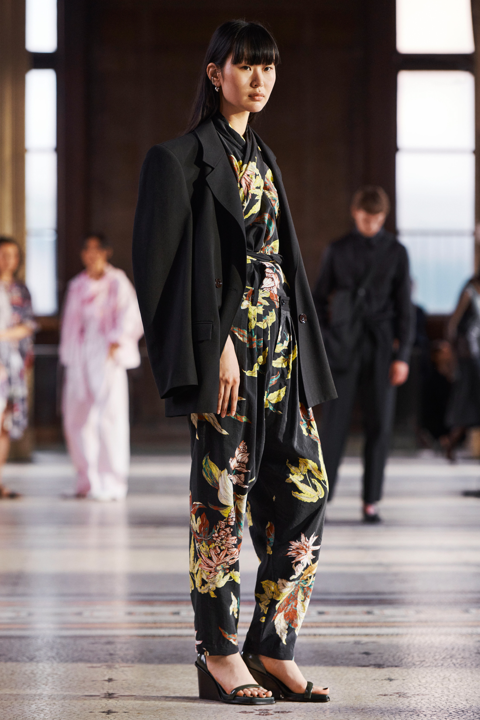 Lemaire Spring 2023 Men's Fashion Show 