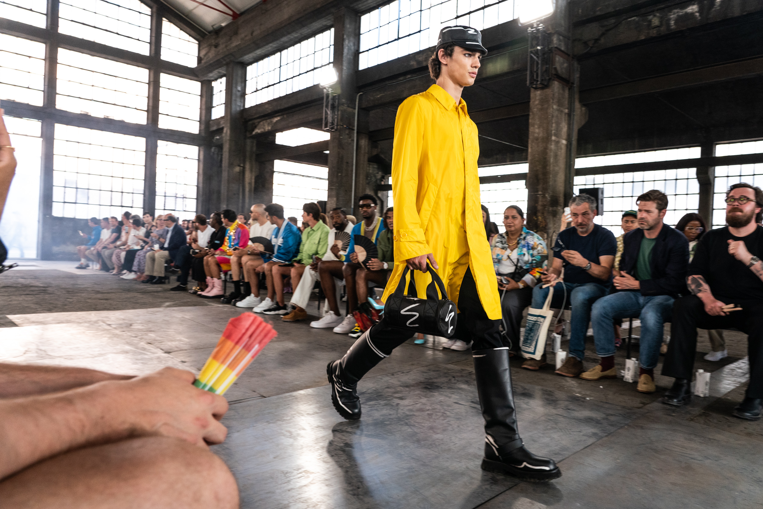 Moschino Spring 2023 Men's Fashion Show Atmosphere Fashion Show