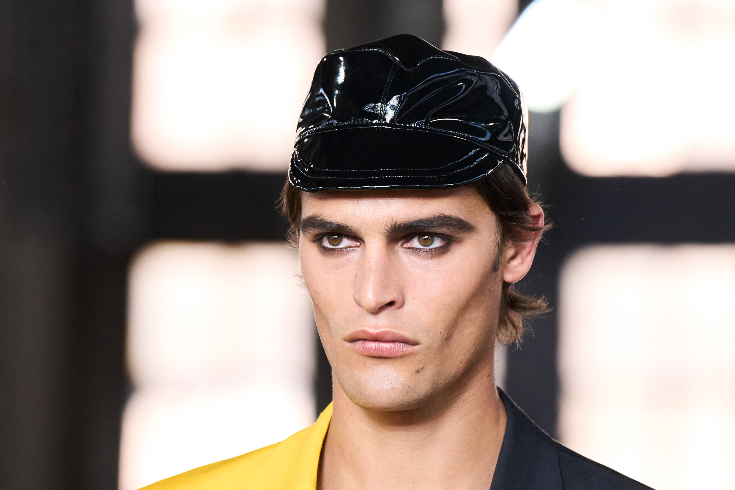 Moschino Spring 2023 Men's Fashion Show Details Fashion Show