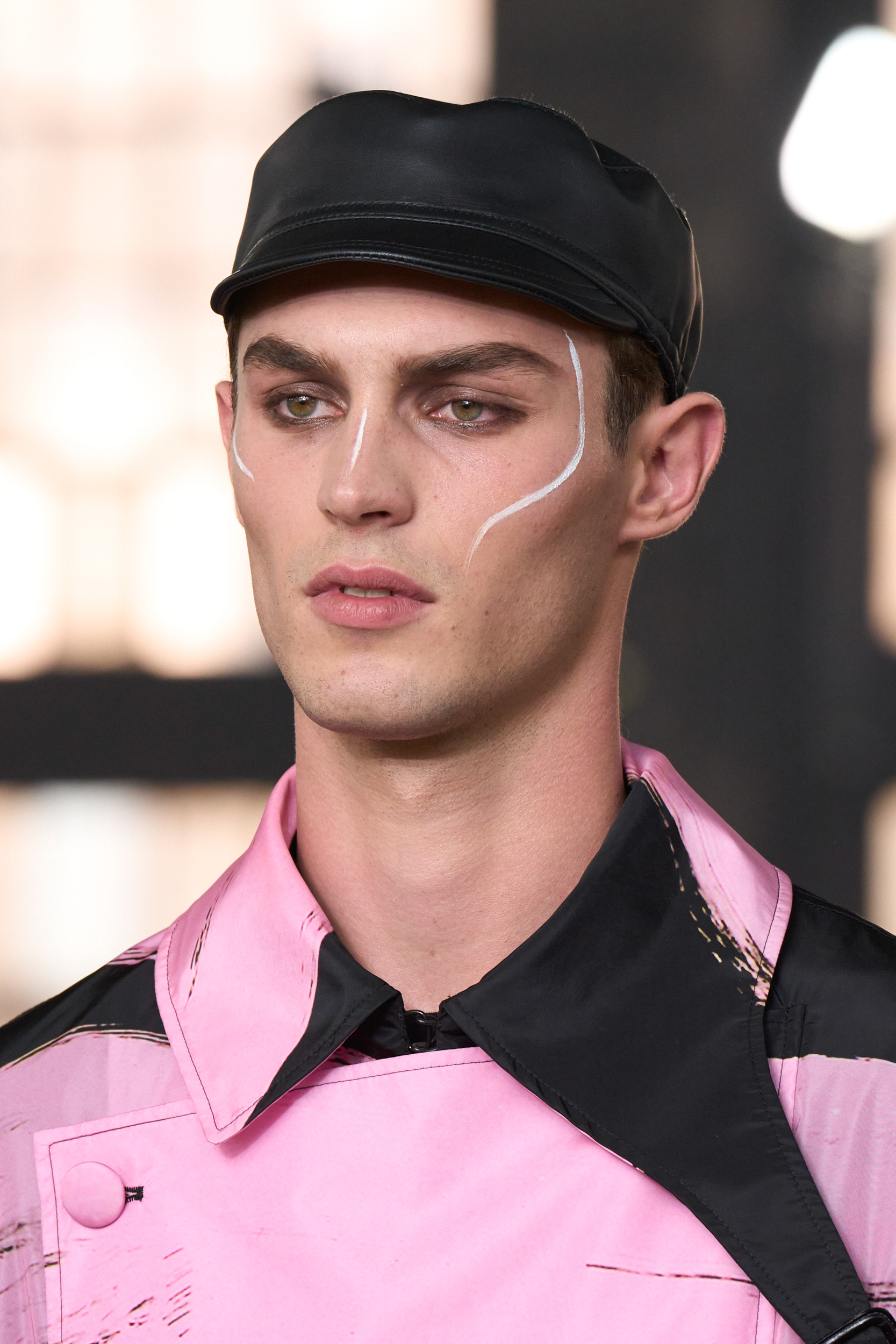 Moschino Spring 2023 Men's Fashion Show Details Fashion Show