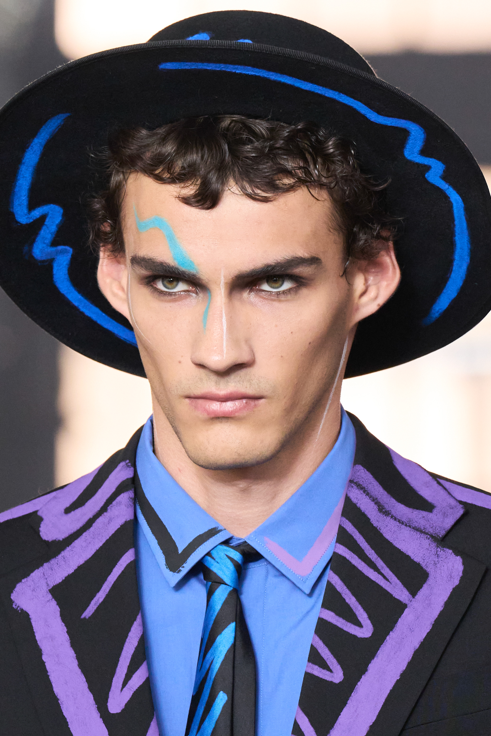 Moschino Spring 2023 Men's Fashion Show Details Fashion Show