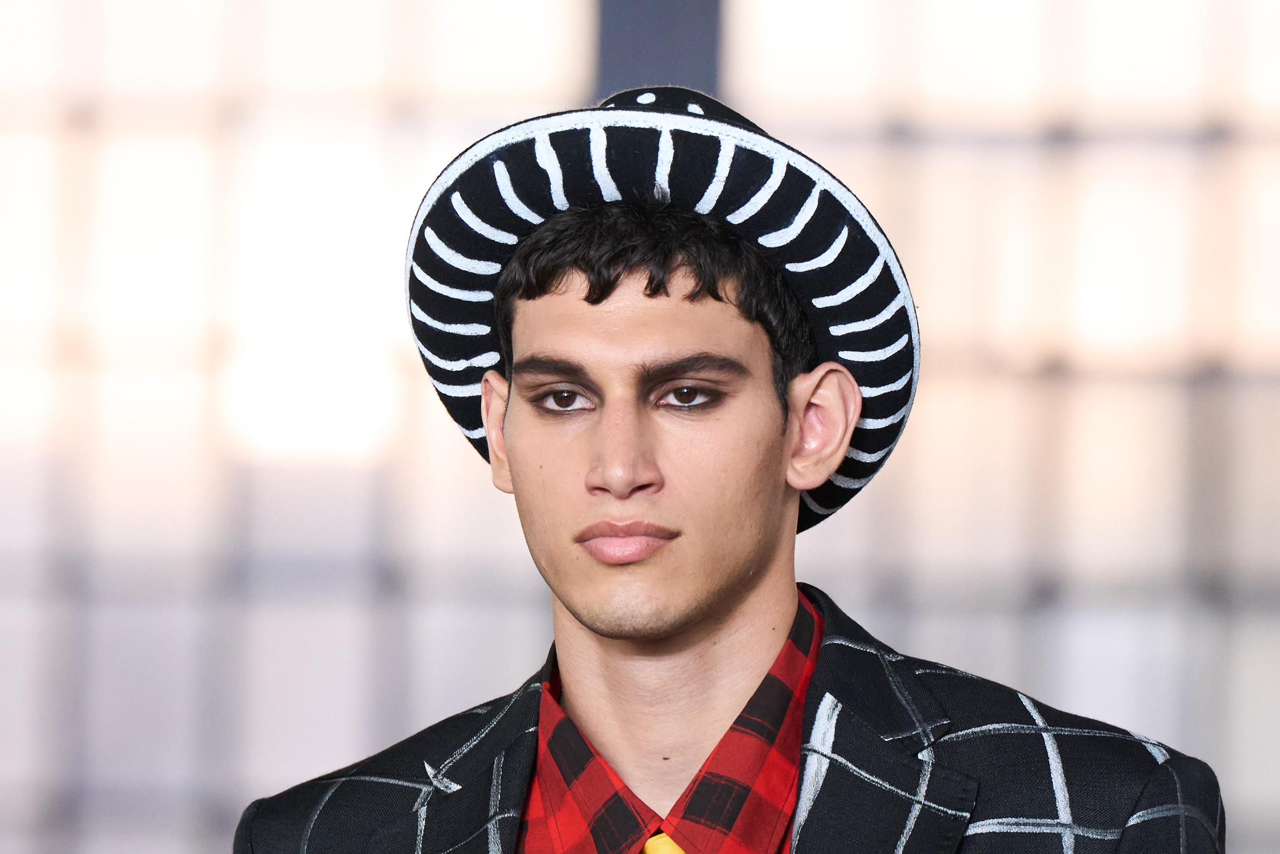 Moschino Spring 2023 Men's Fashion Show Details Fashion Show