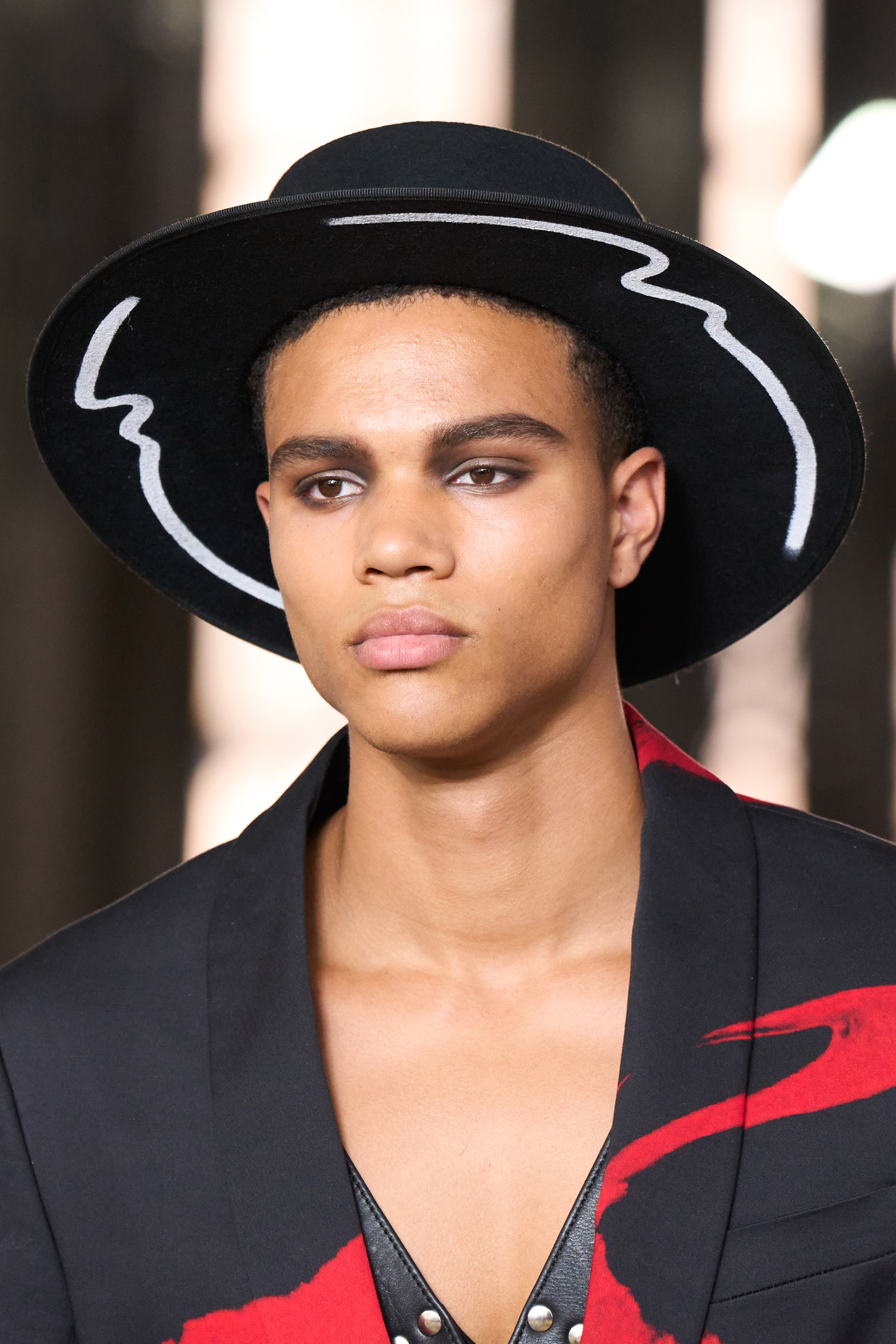 Moschino Spring 2023 Men's Fashion Show Details Fashion Show