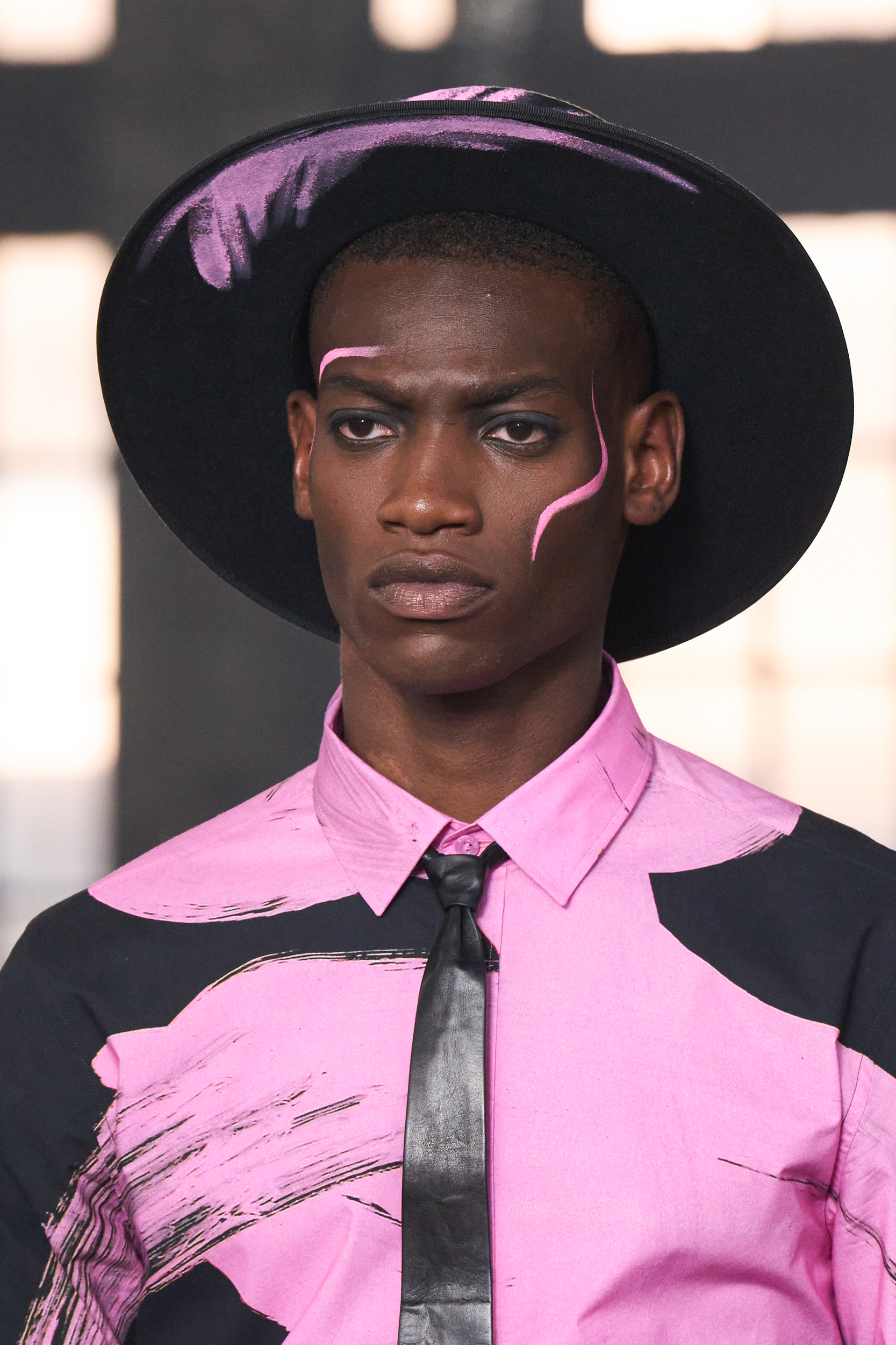 Moschino Spring 2023 Men's Fashion Show Details Fashion Show