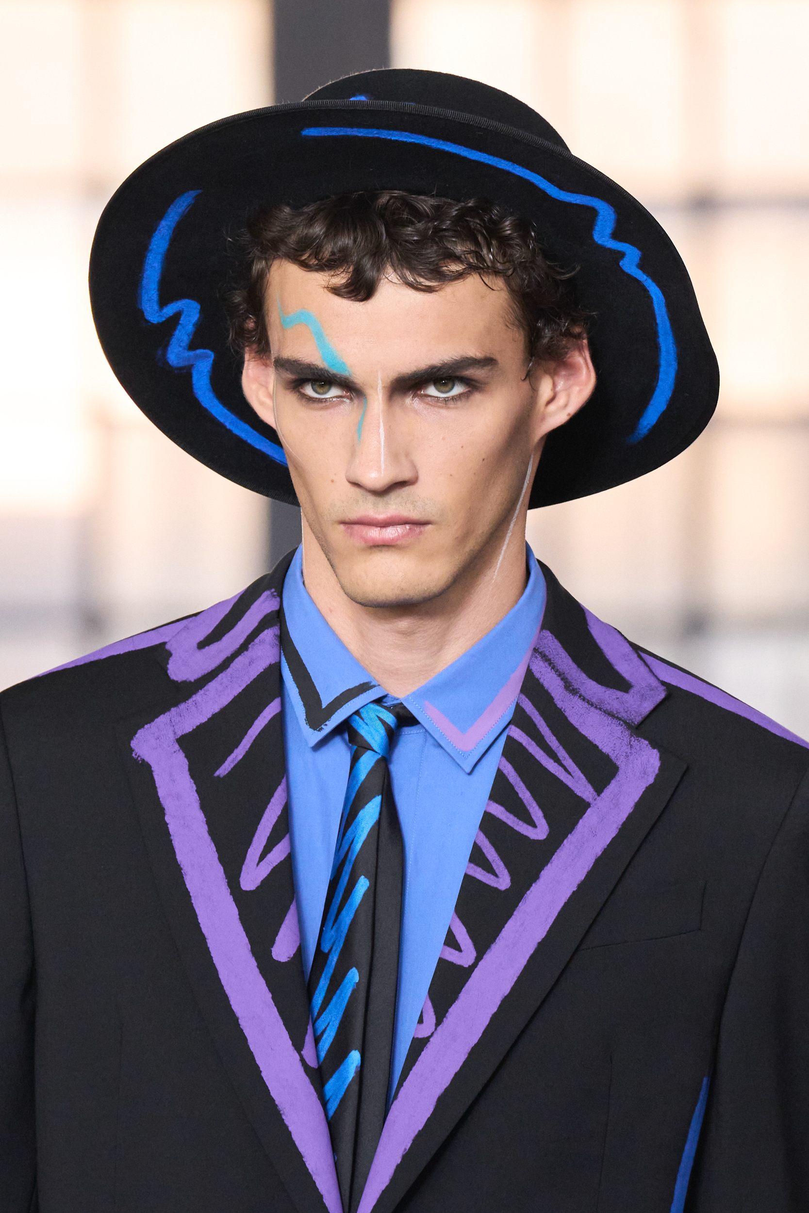 Moschino Spring 2023 Men's Fashion Show Details Fashion Show