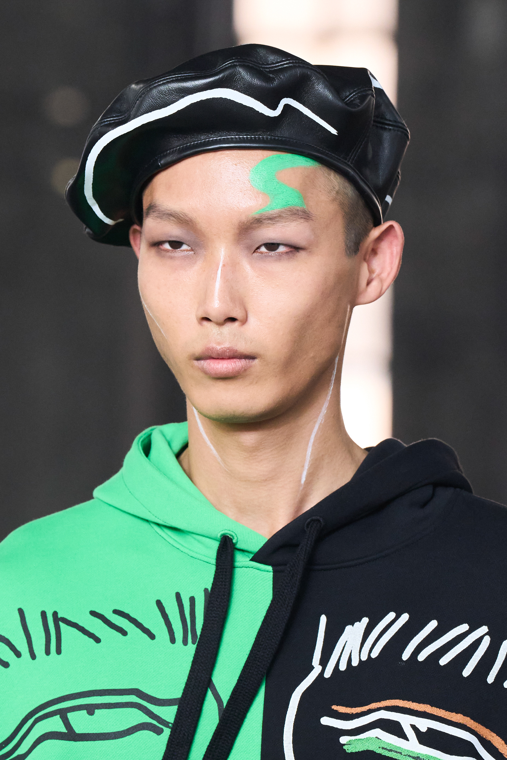 Moschino Spring 2023 Men's Fashion Show Details Fashion Show