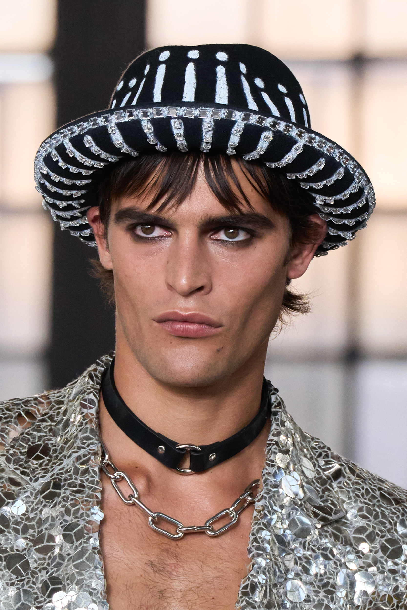 Moschino Spring 2023 Men's Fashion Show Details Fashion Show