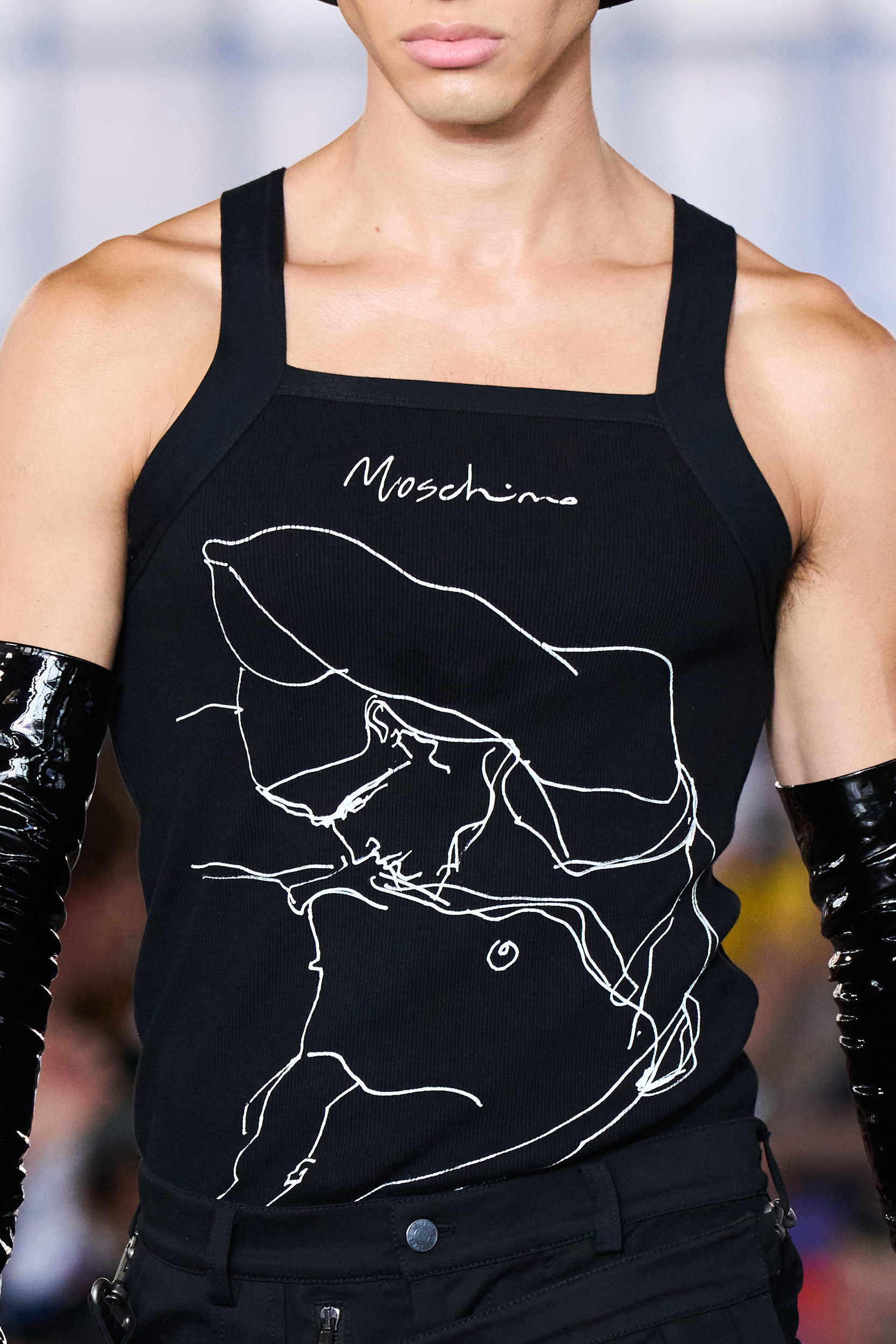 Moschino Spring 2023 Men's Fashion Show Details Fashion Show