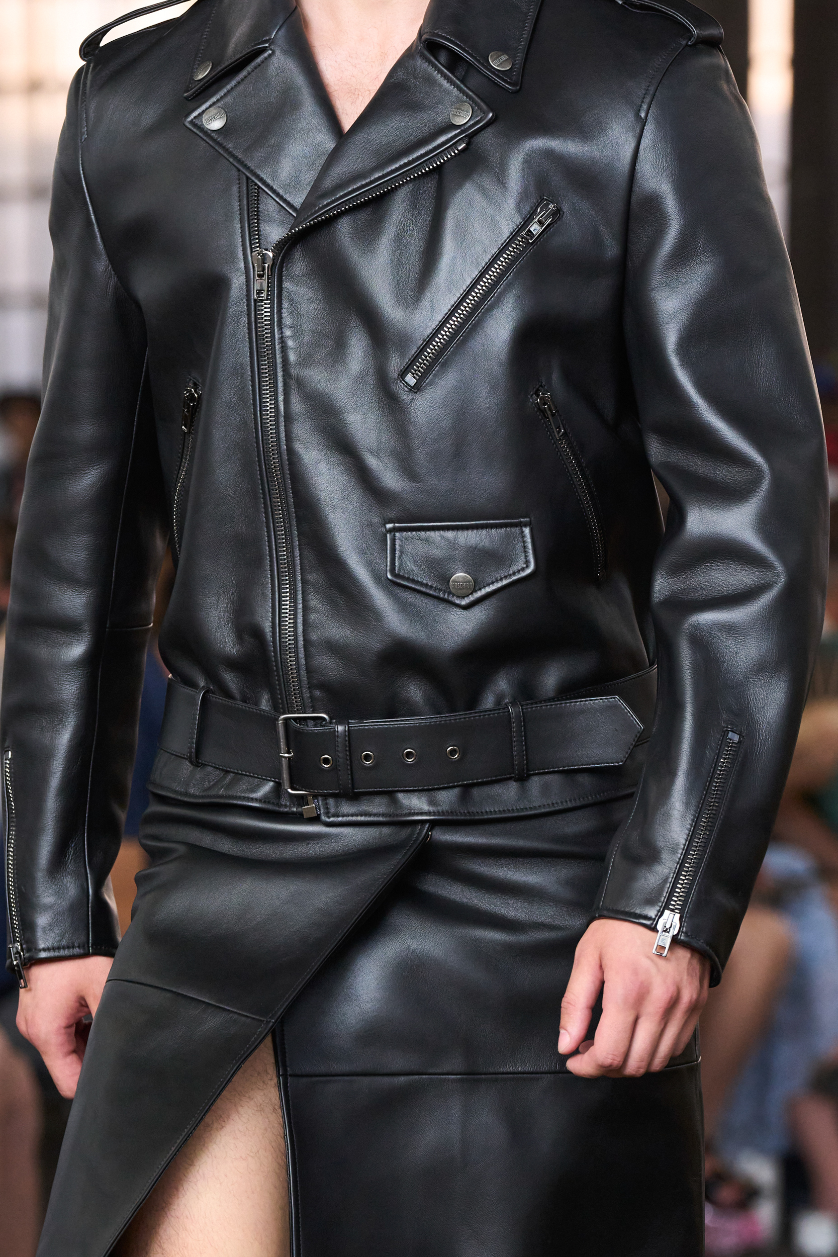 Moschino Spring 2023 Men's Fashion Show Details Fashion Show