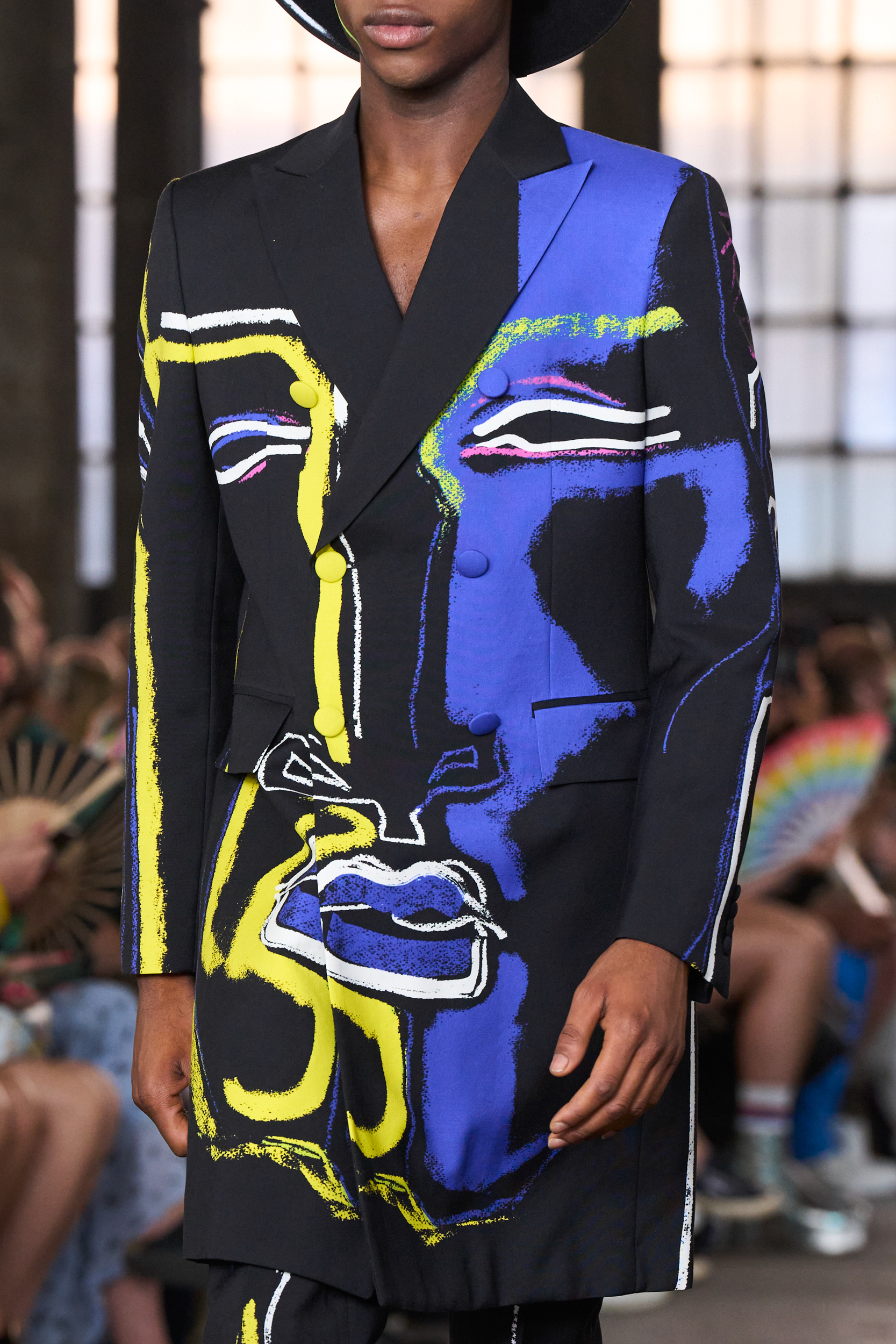 Moschino Spring 2023 Men's Fashion Show Details Fashion Show