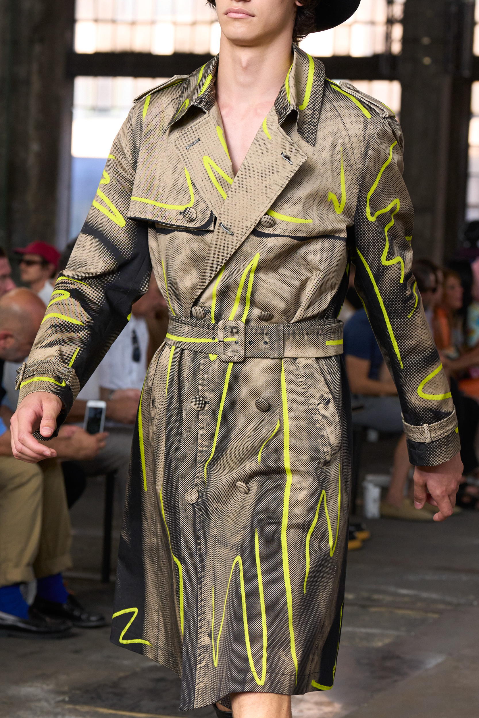 Moschino Spring 2023 Men's Fashion Show Details Fashion Show