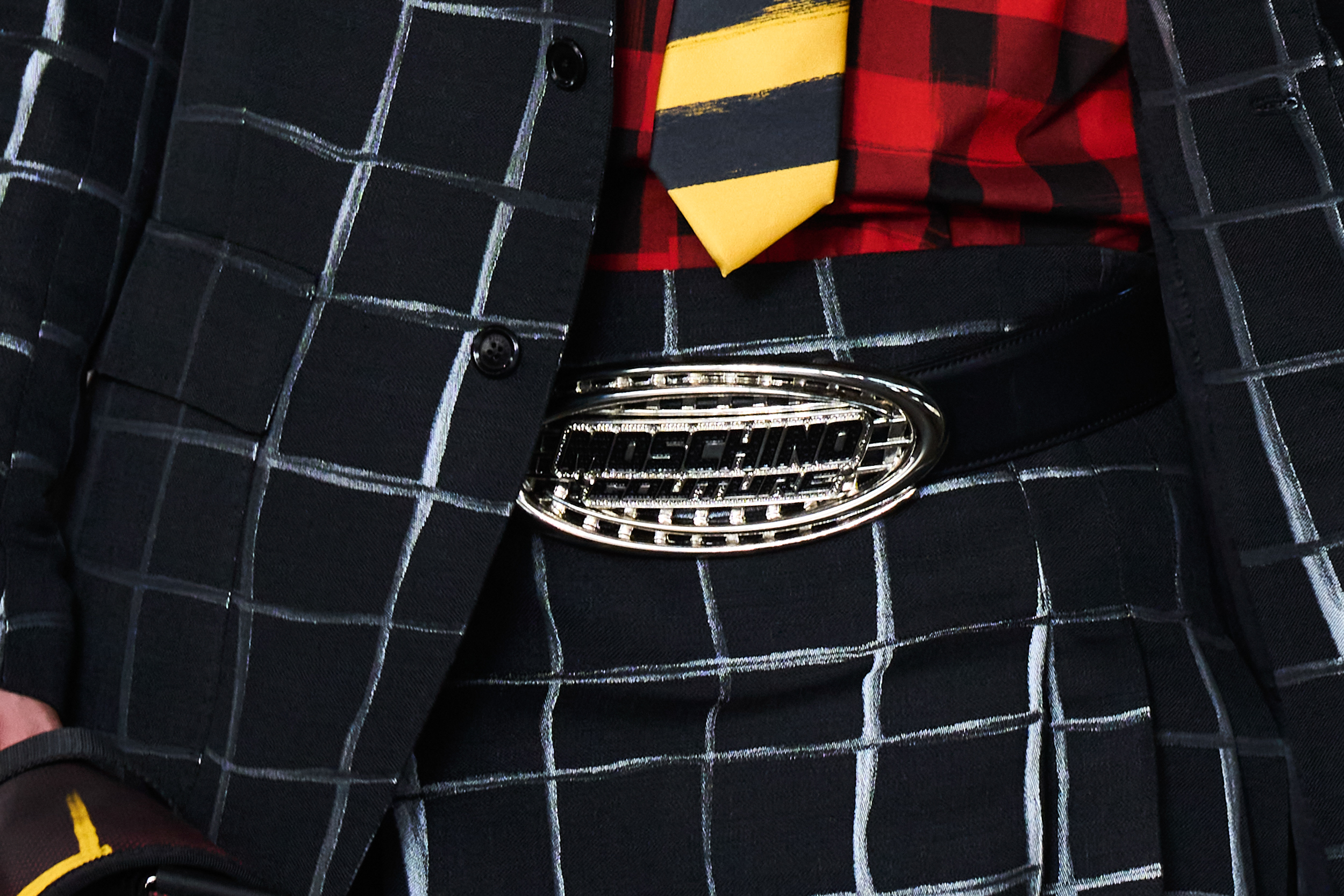 Moschino Spring 2023 Men's Fashion Show Details Fashion Show