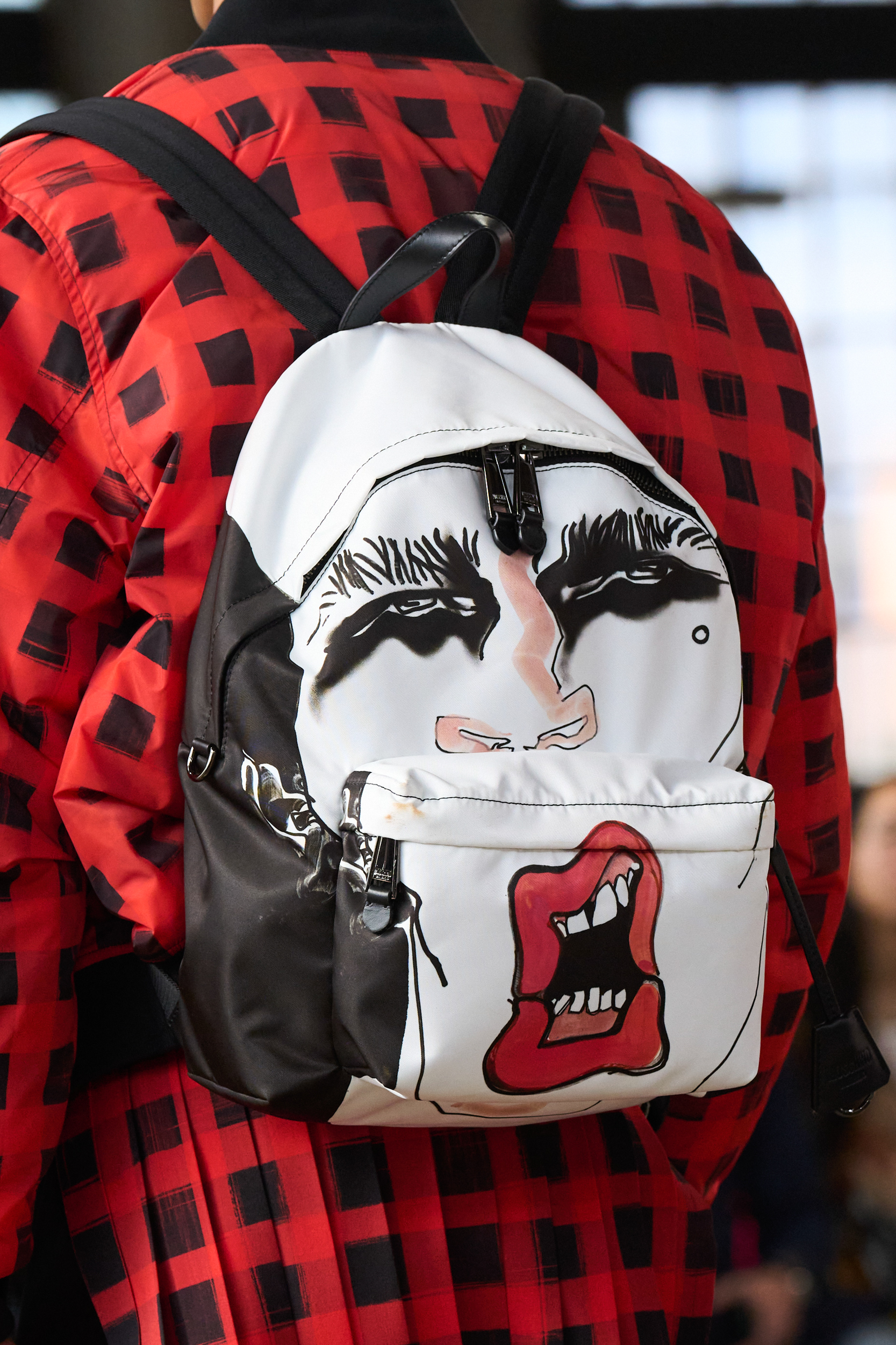 Moschino Spring 2023 Men's Fashion Show Details Fashion Show