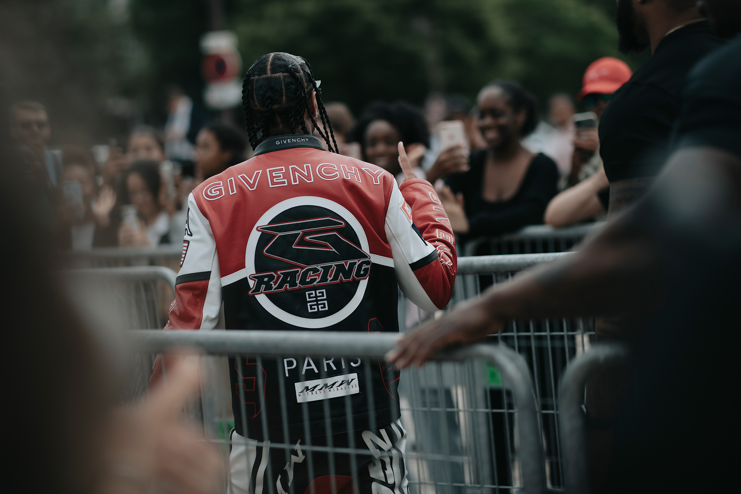 Paris Men's Street Style Spring 2023 Shows