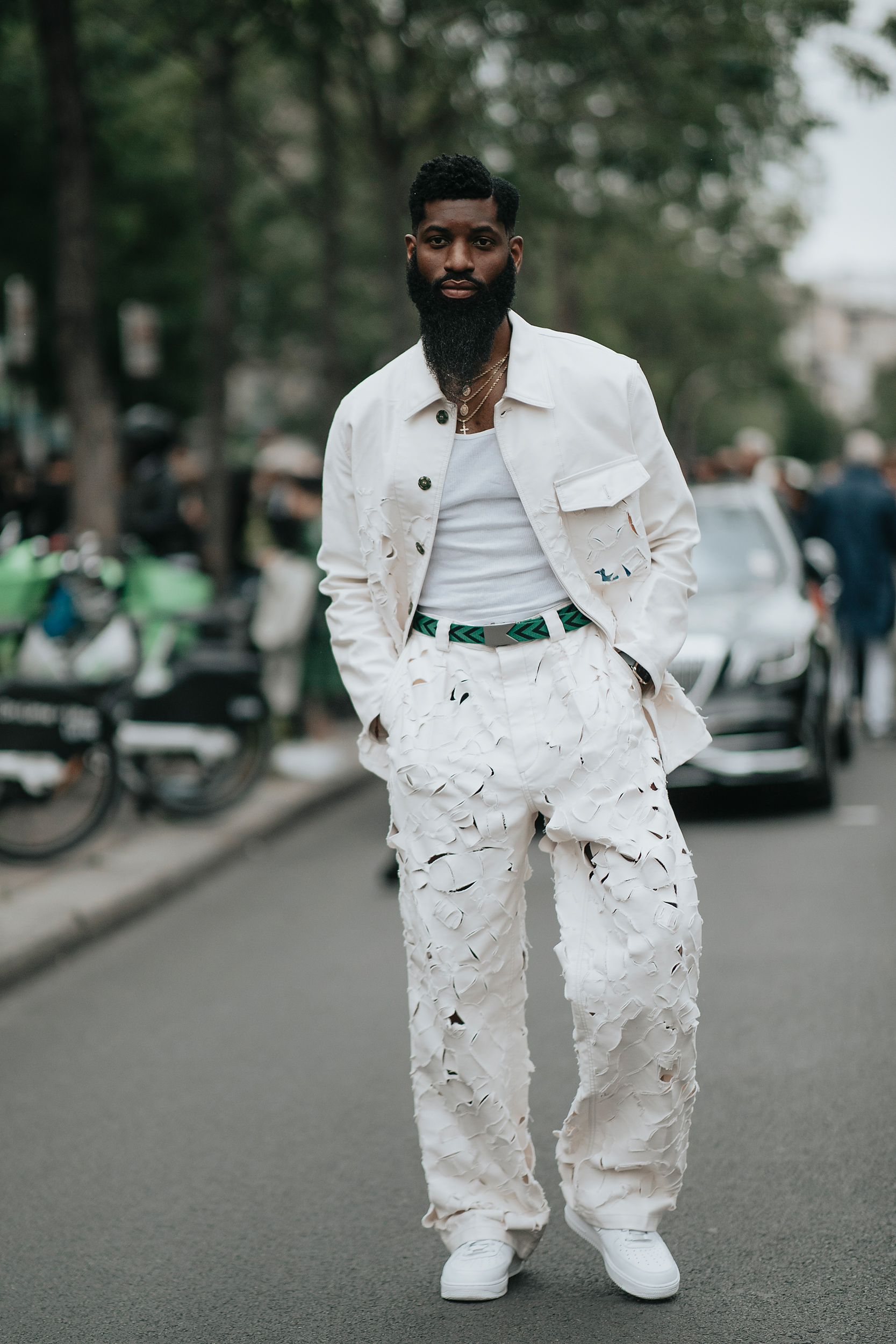 Paris Men's Street Style Spring 2023 Shows