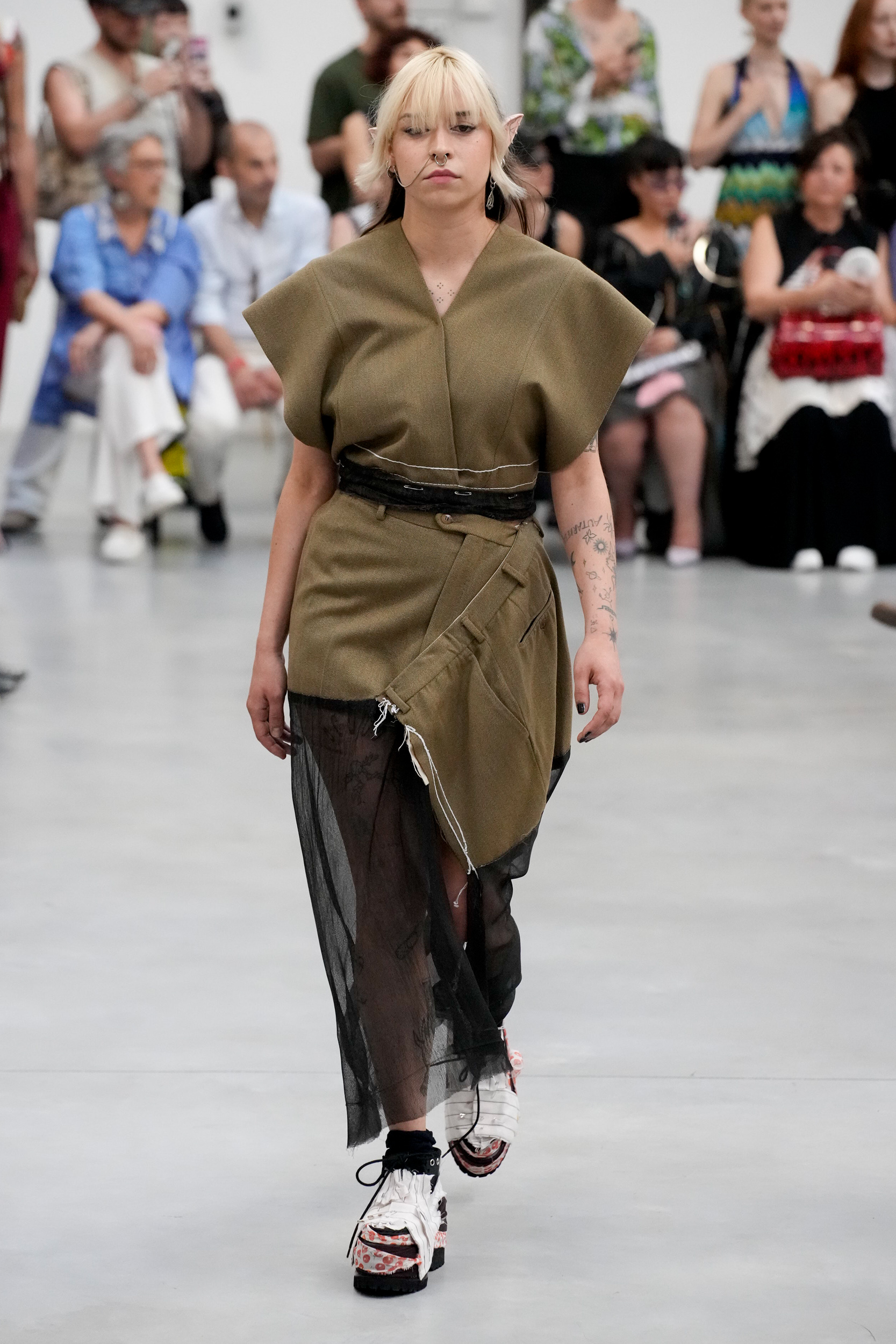 Simon Cracker Spring 2023 Men's Fashion Show 