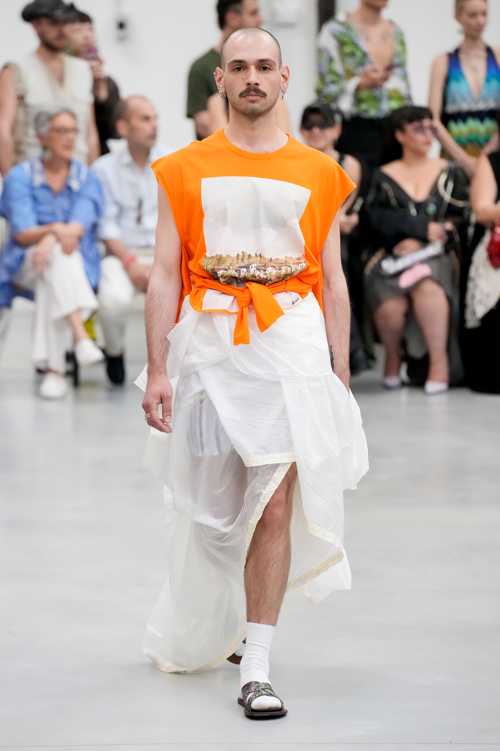 Simon Cracker Spring 2023 Men's Fashion Show 
