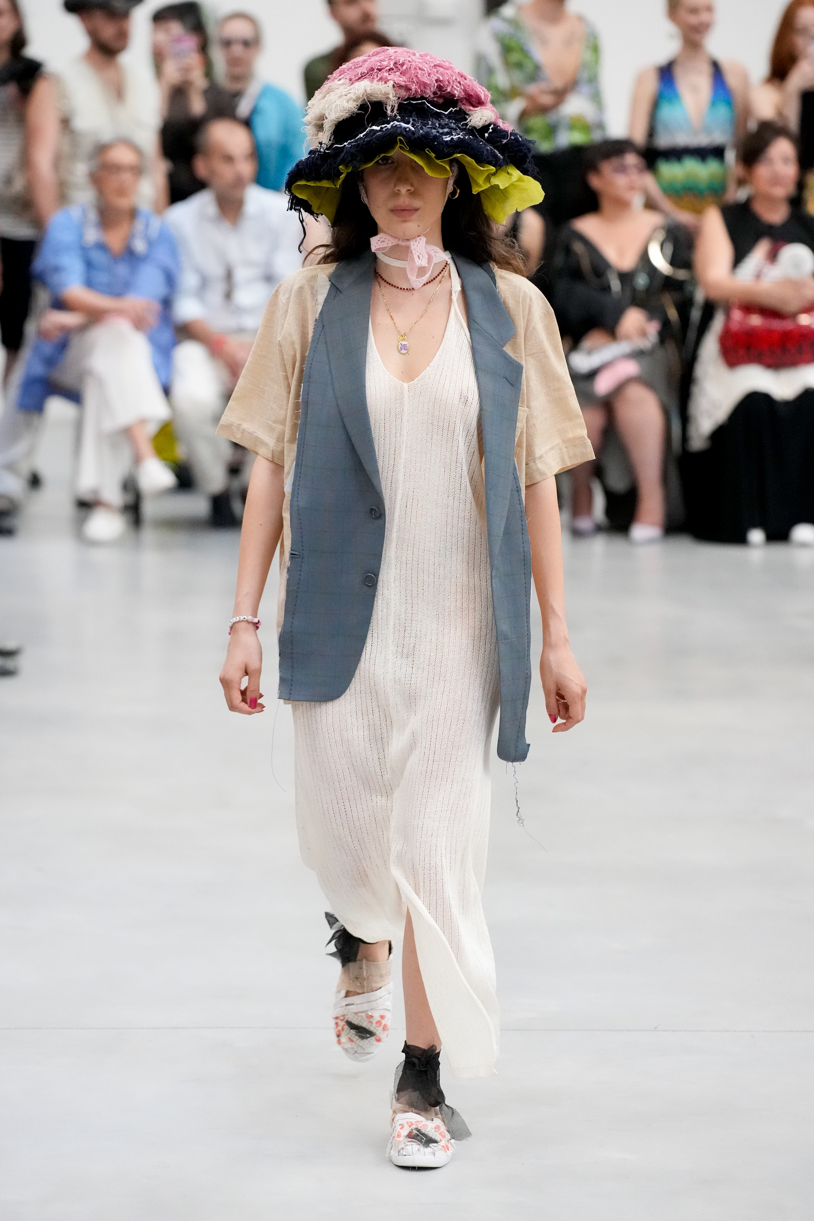 Simon Cracker Spring 2023 Men's Fashion Show 