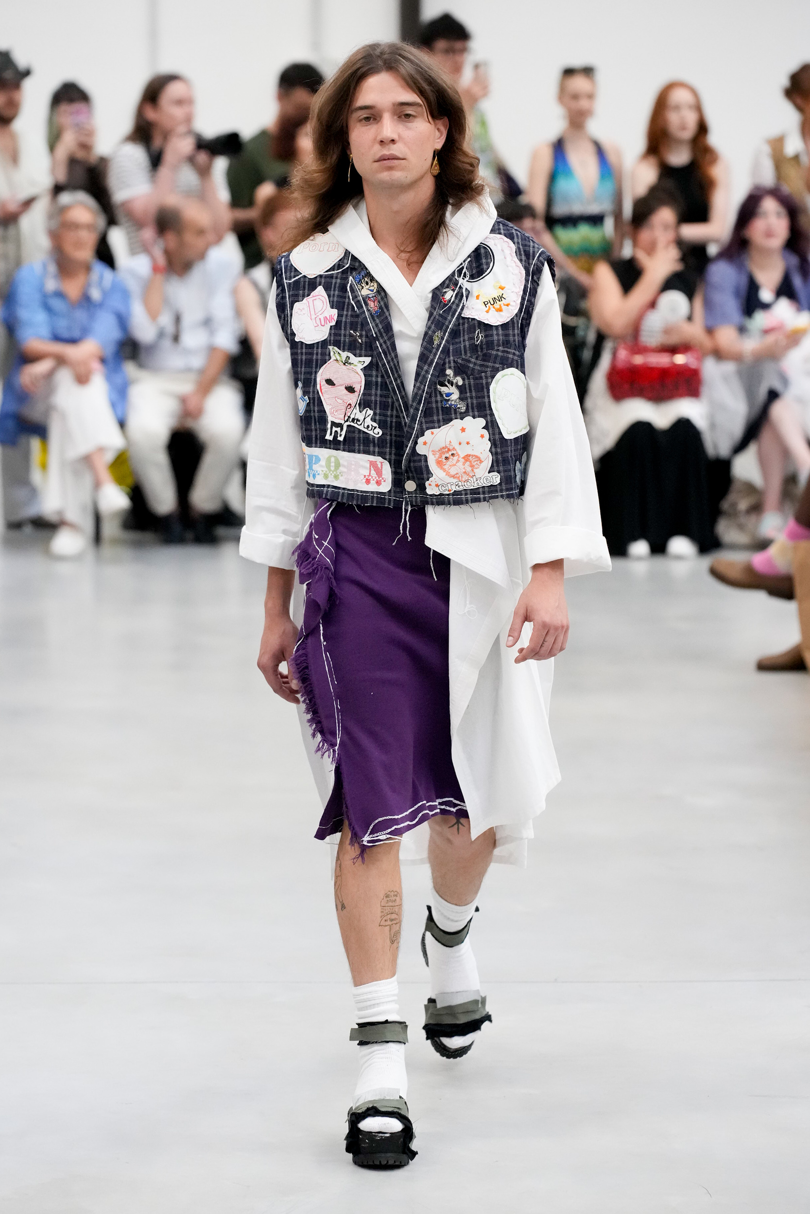 Simon Cracker Spring 2023 Men's Fashion Show 