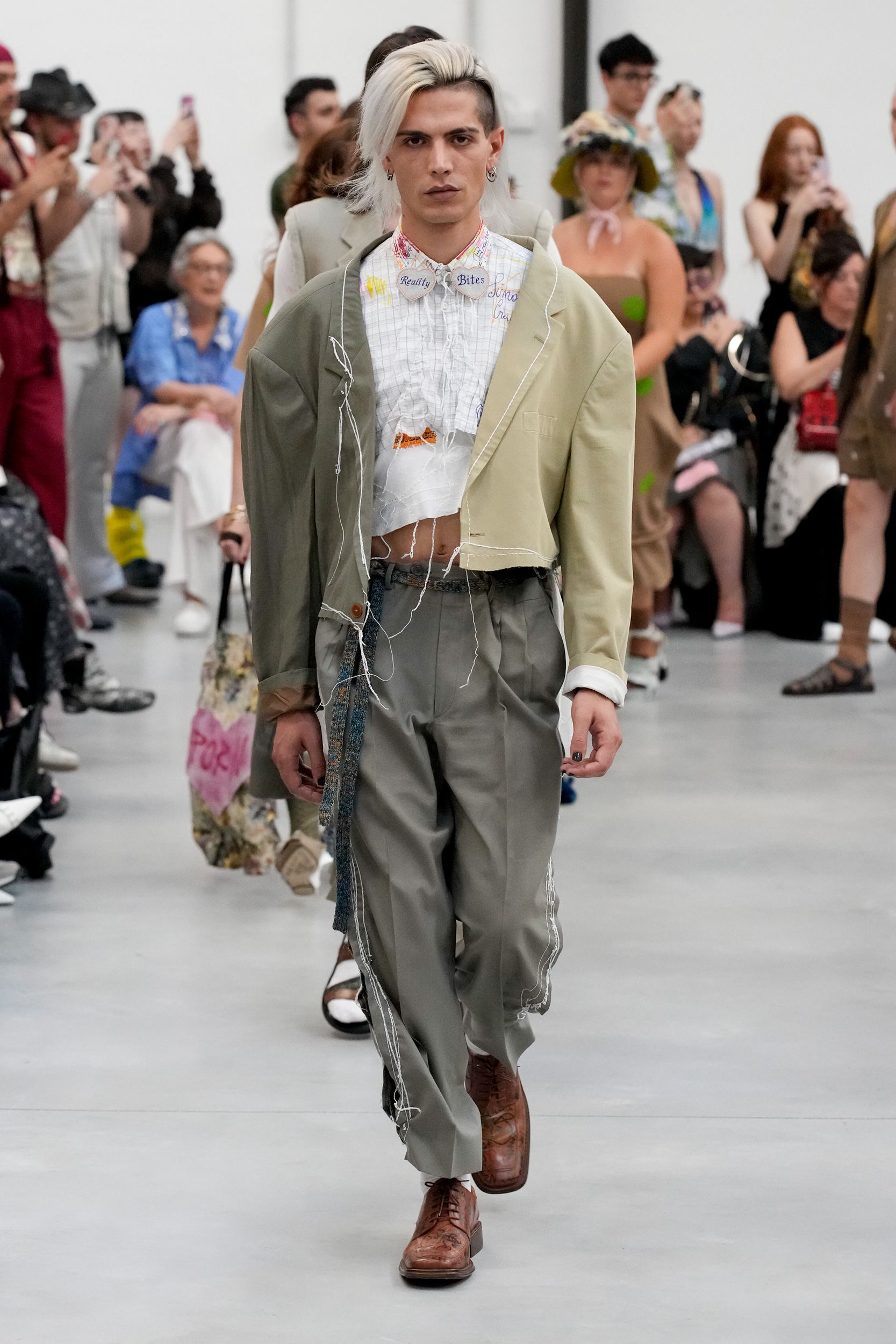 Simon Cracker Spring 2023 Men's Fashion Show 