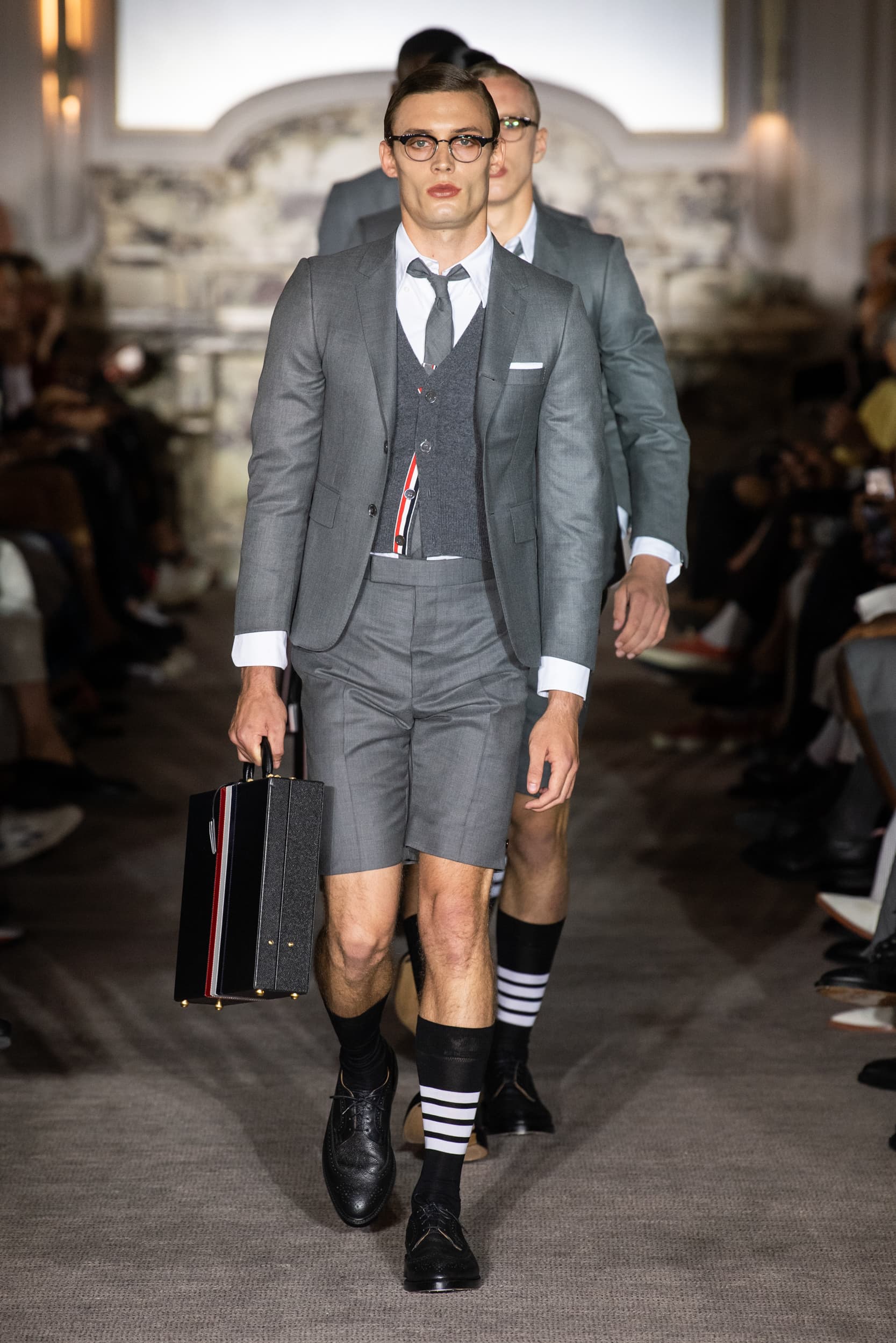 The Top 5 Shows at Men's Fashion Week Spring 2023: Kenzo, Louis Vuitton,  Givenchy, Versace and Fendi – Fashion Bomb Daily