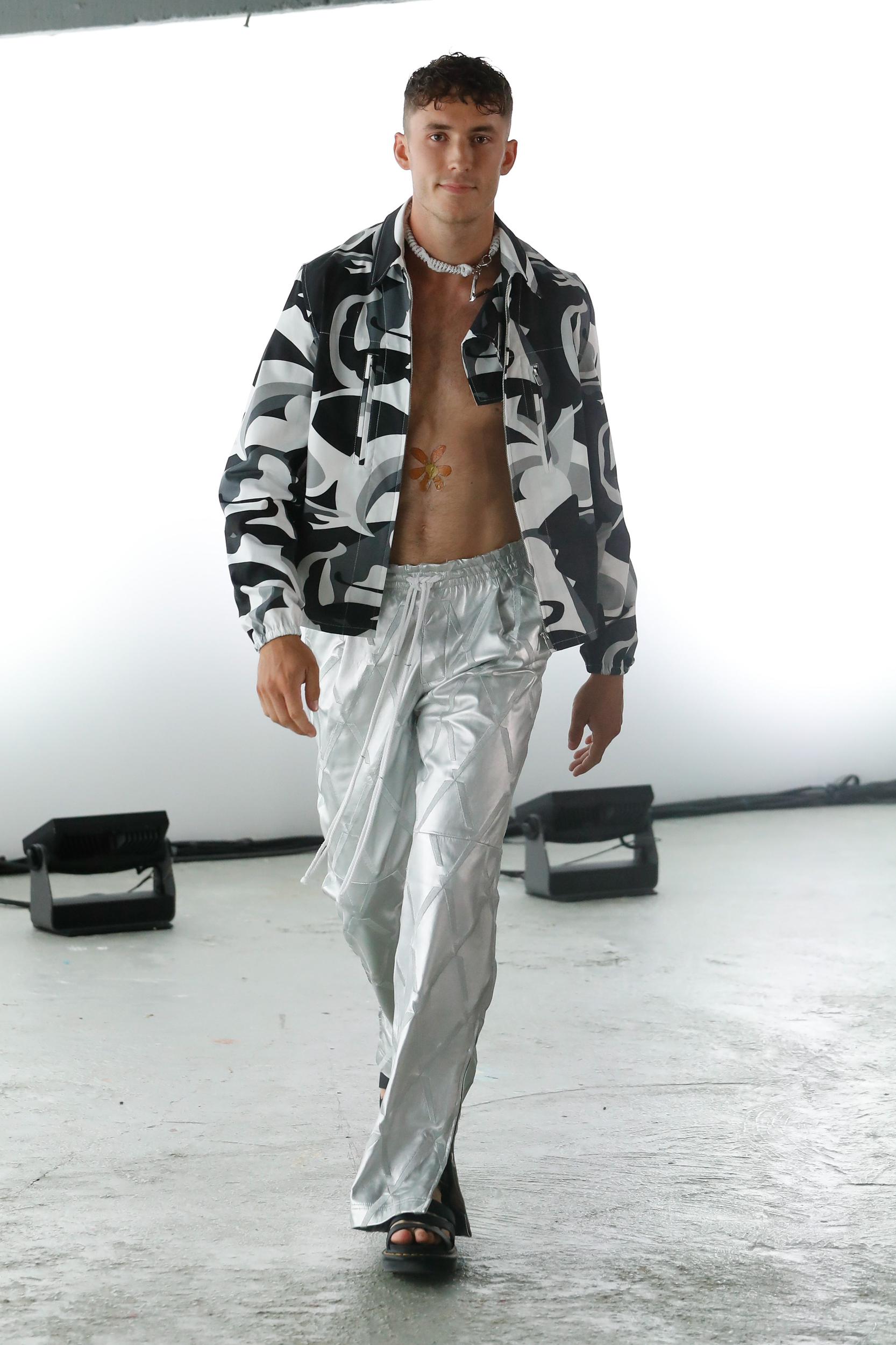 Valette Studio Spring 2023 Men's Fashion Show 